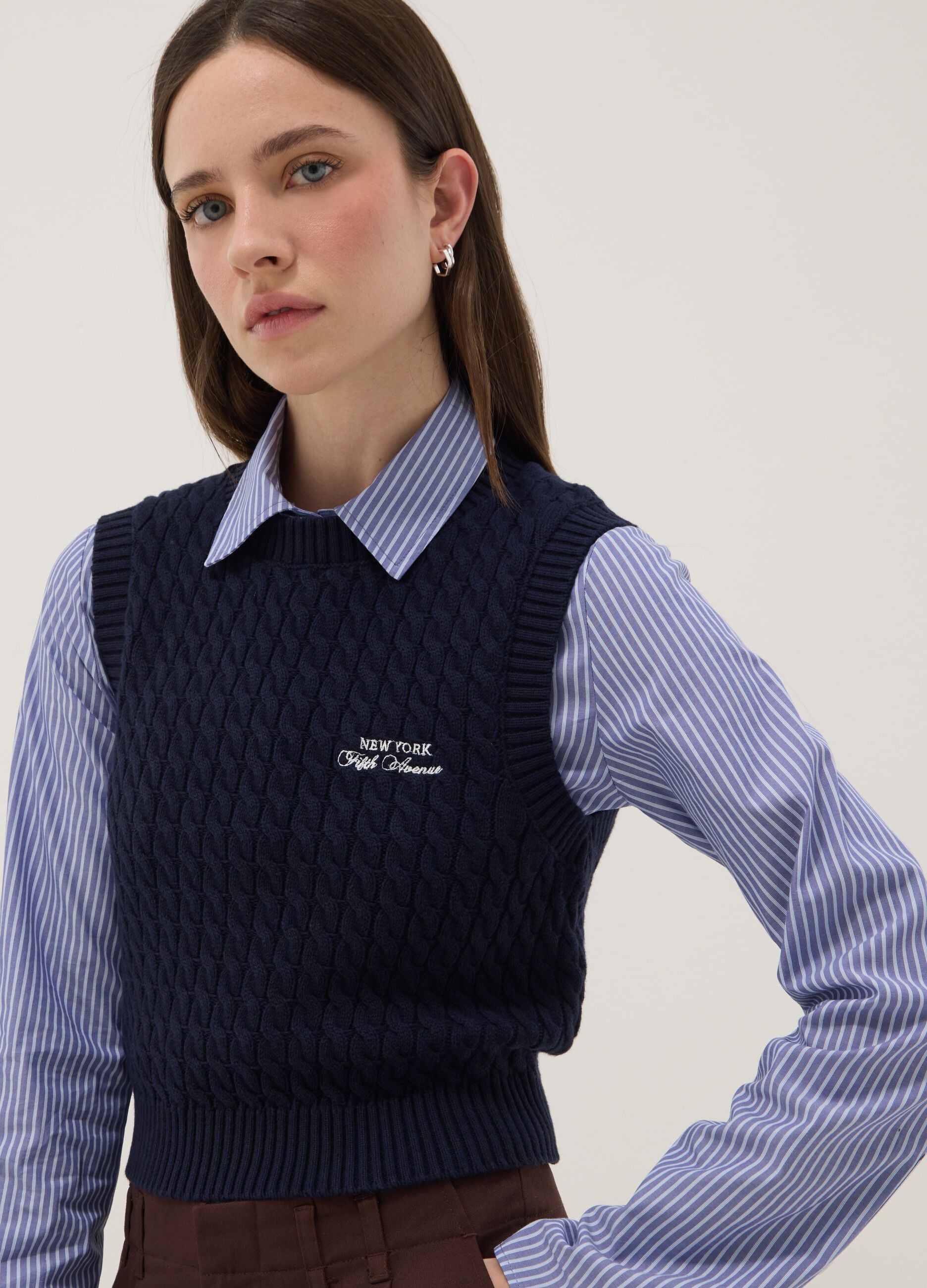 Blue pure cotton gilet regular fit with cable design