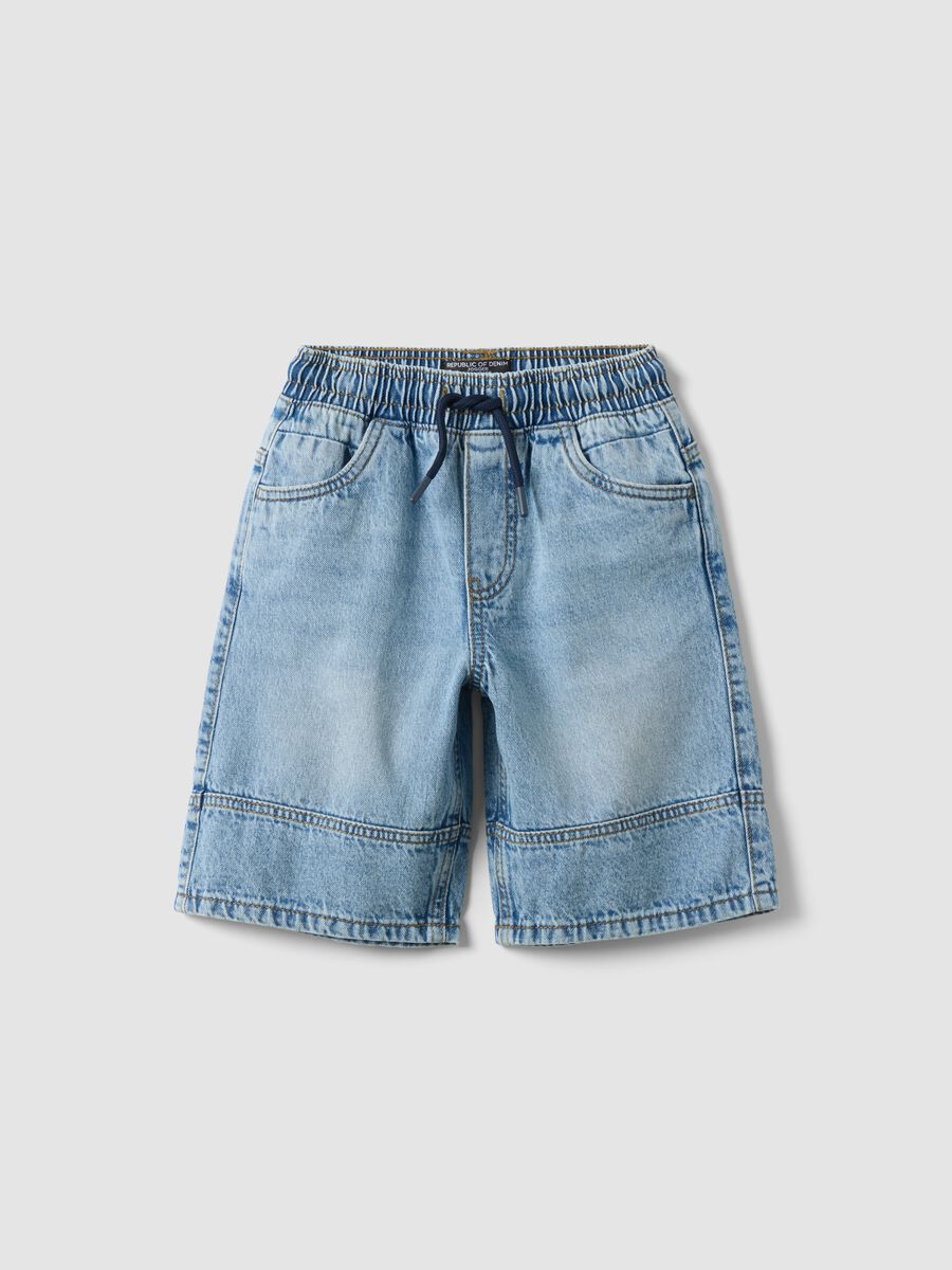 Boys&rsquo; blue denim shorts in pure cotton, regular fit_0