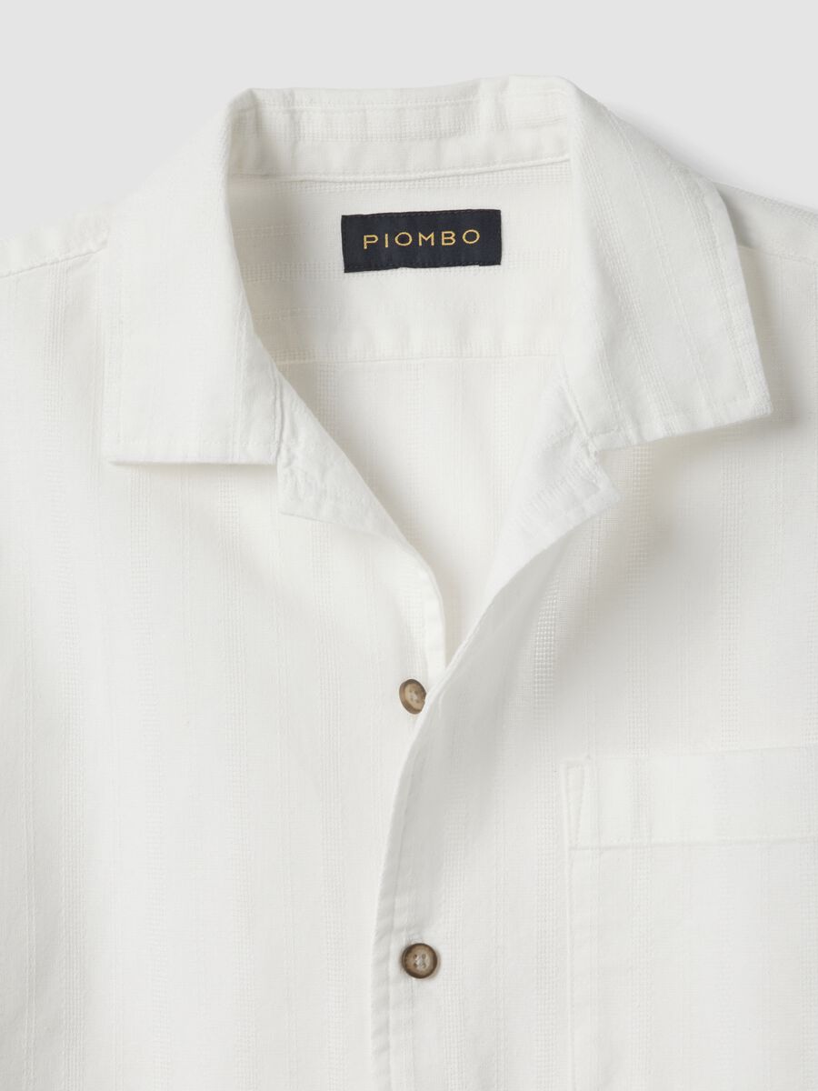 White regular-fit pure cotton shirt with stripes and chest pocket_6