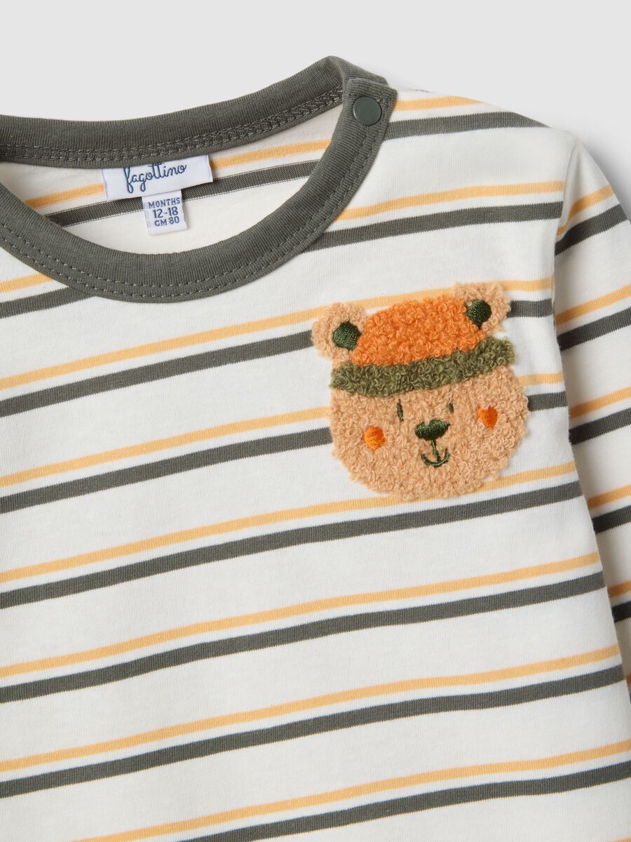 White pure cotton boys&rsquo; T-shirt with multicolour stripes and teddy bear embroidery_3