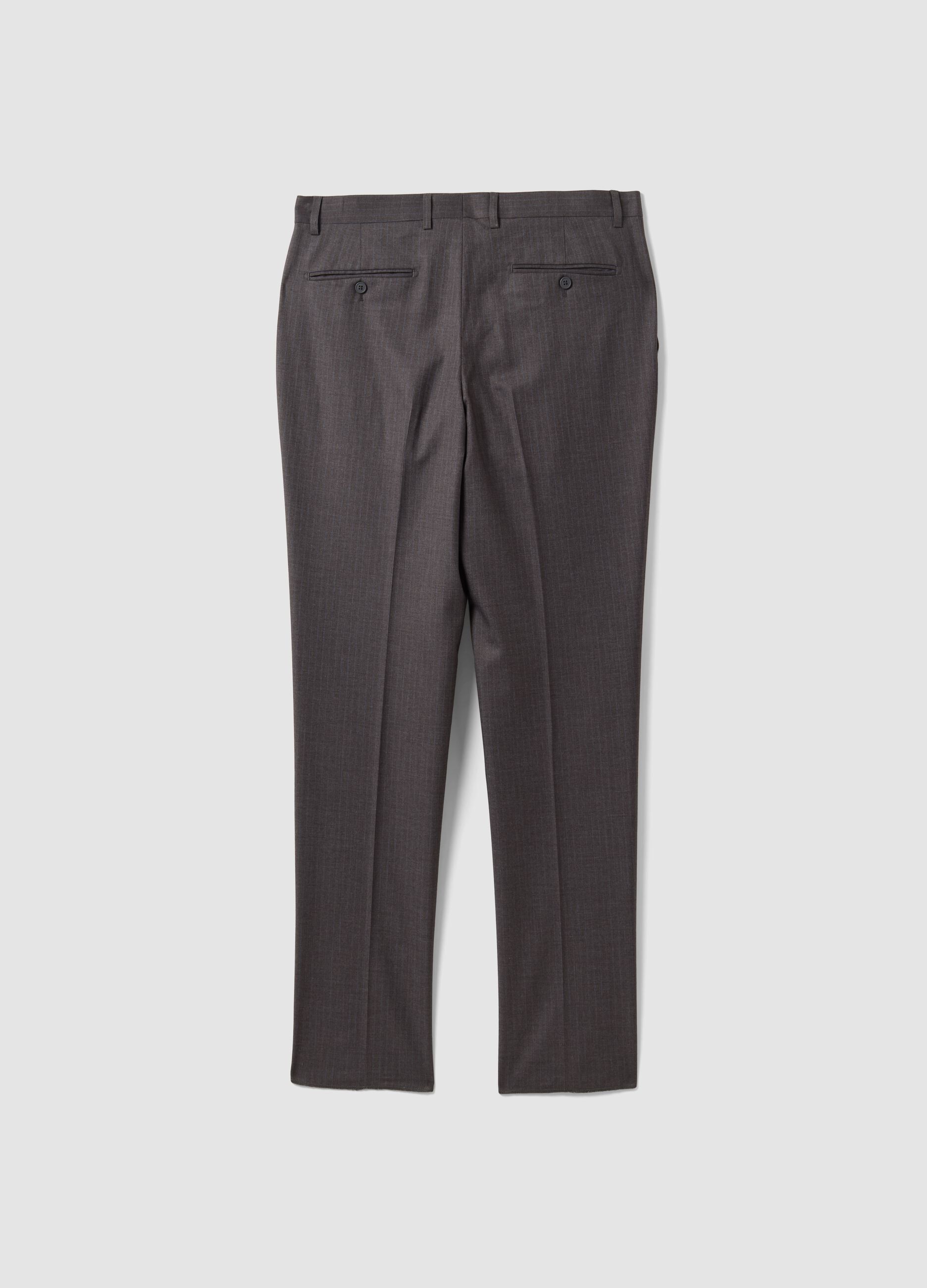Grey stretch viscose suit with classic lapel