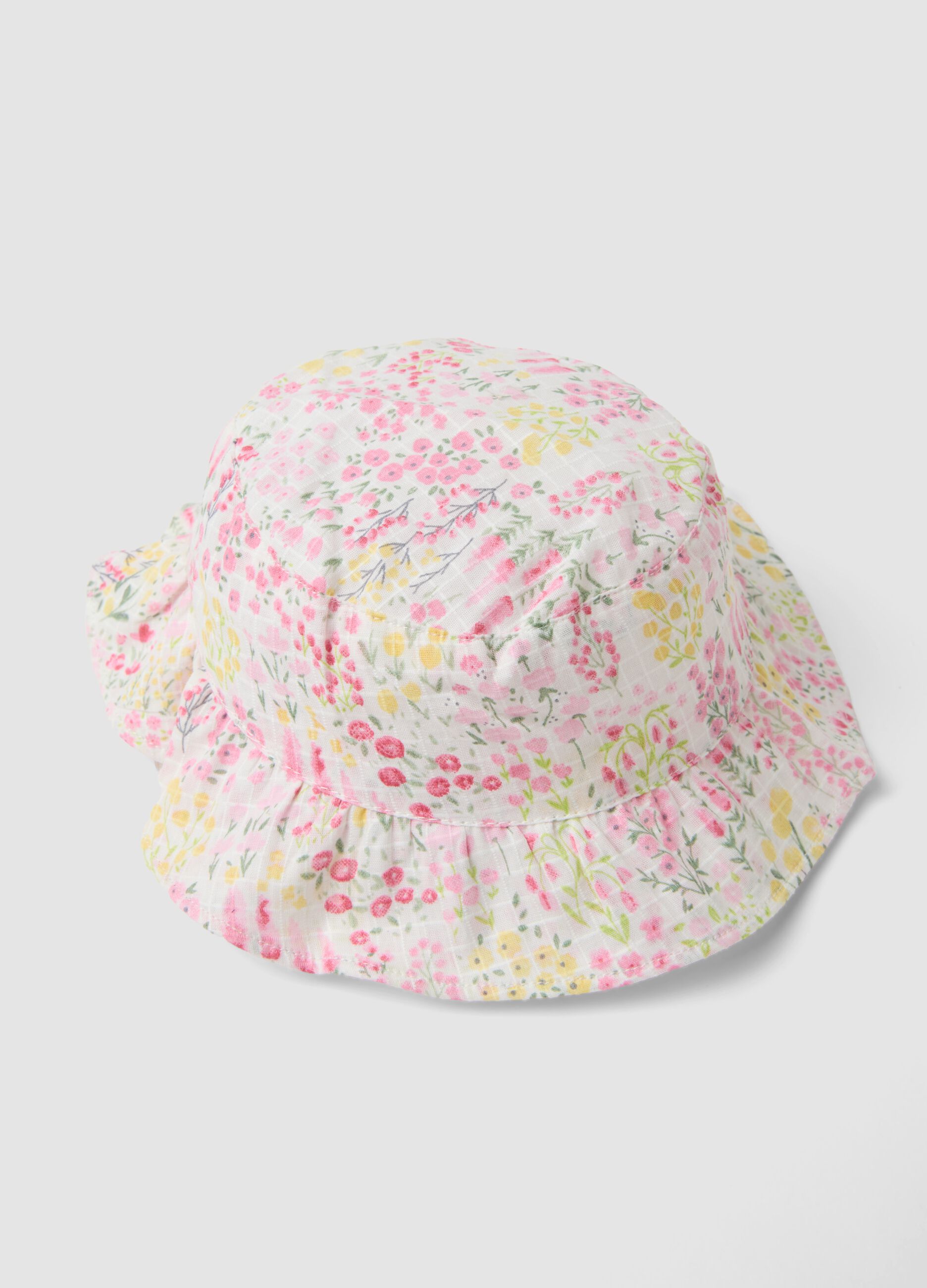 Multicolour pure cotton bucket hat for baby girl