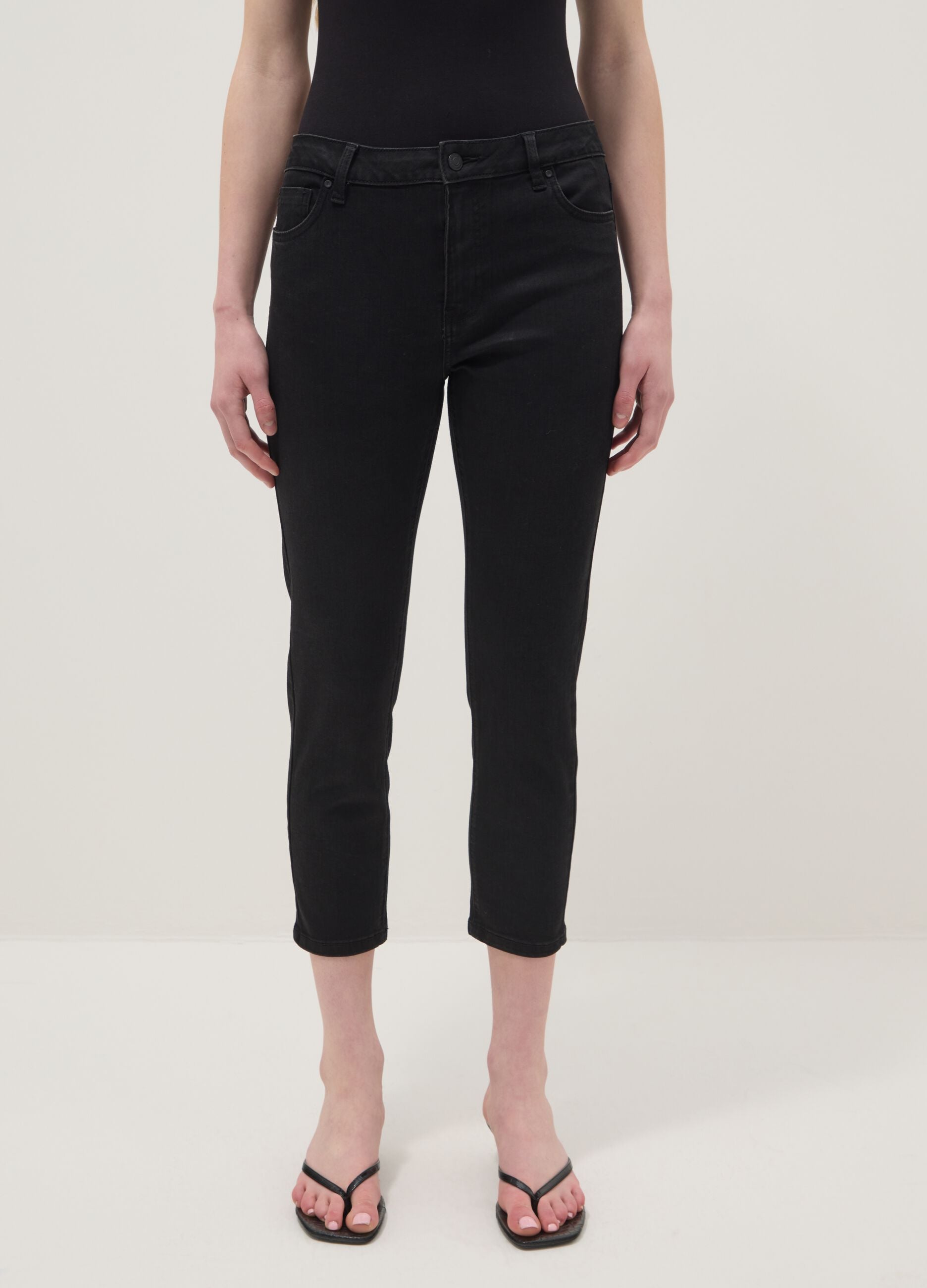 Black skinny jeans in stretch cotton and viscose