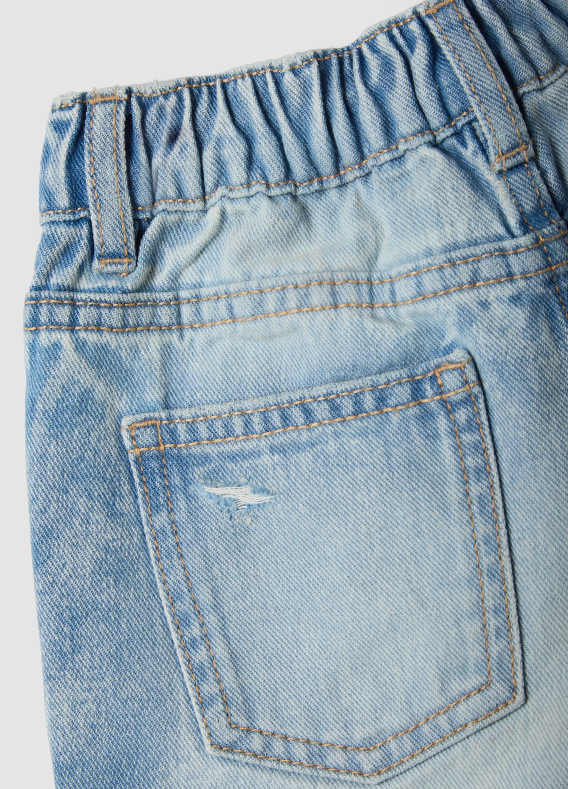 Girls&rsquo; light blue pure cotton denim shorts, regular fit, with embroidery