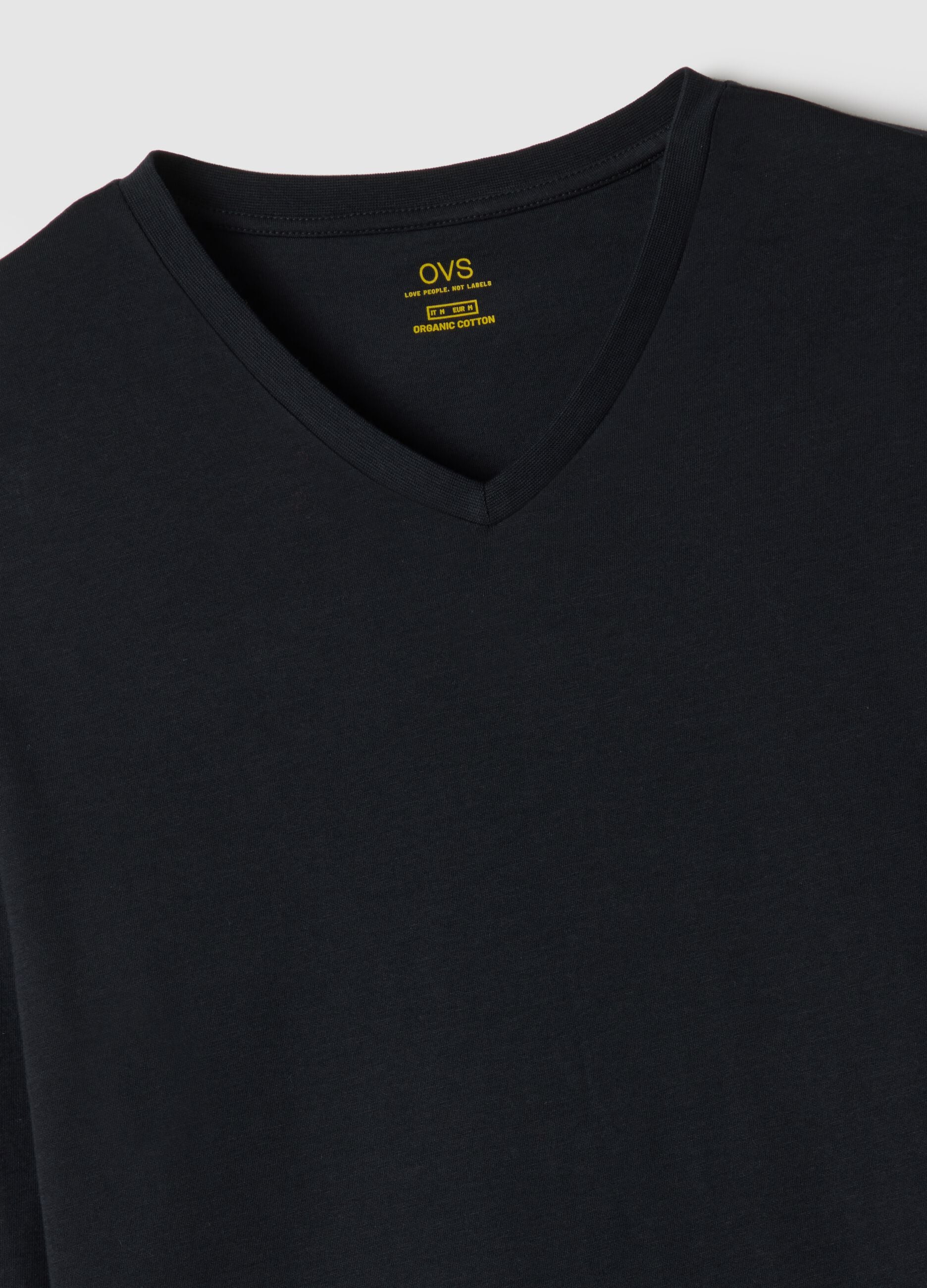 Black long sleeve pyjamas with a V-neck in pure cotton, regular fit