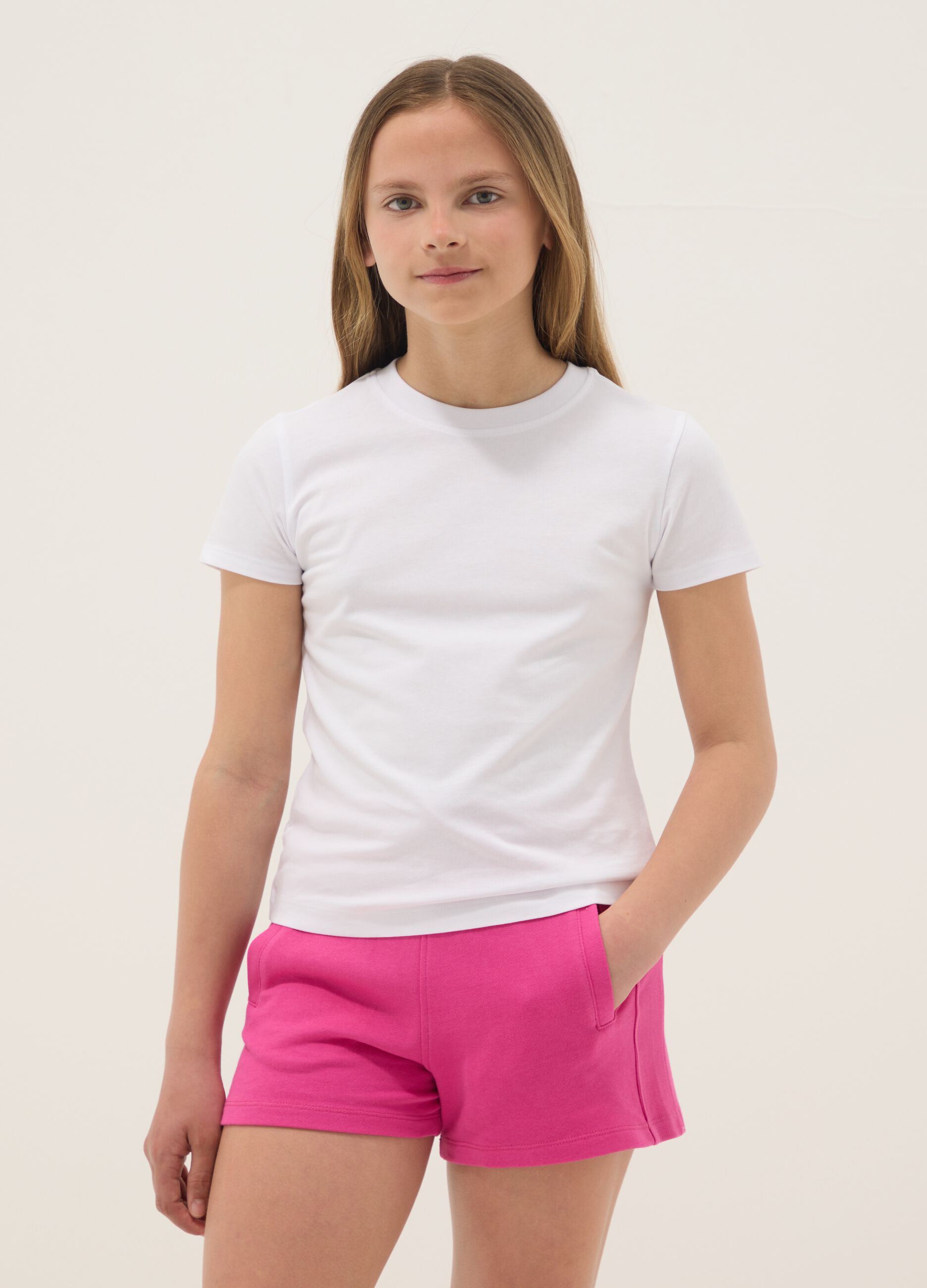 Girls&rsquo; white pure cotton T-shirt, regular fit