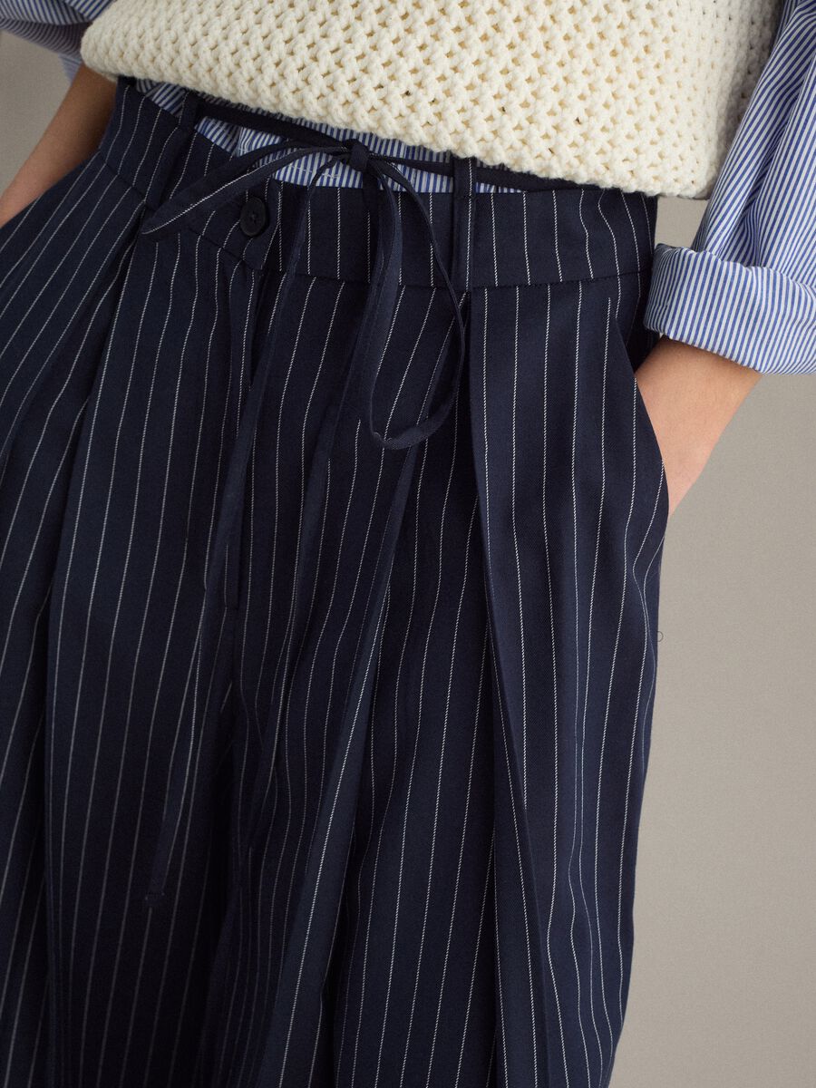 Multicolour Stripe Flare Trousers in Viscose Blend_4