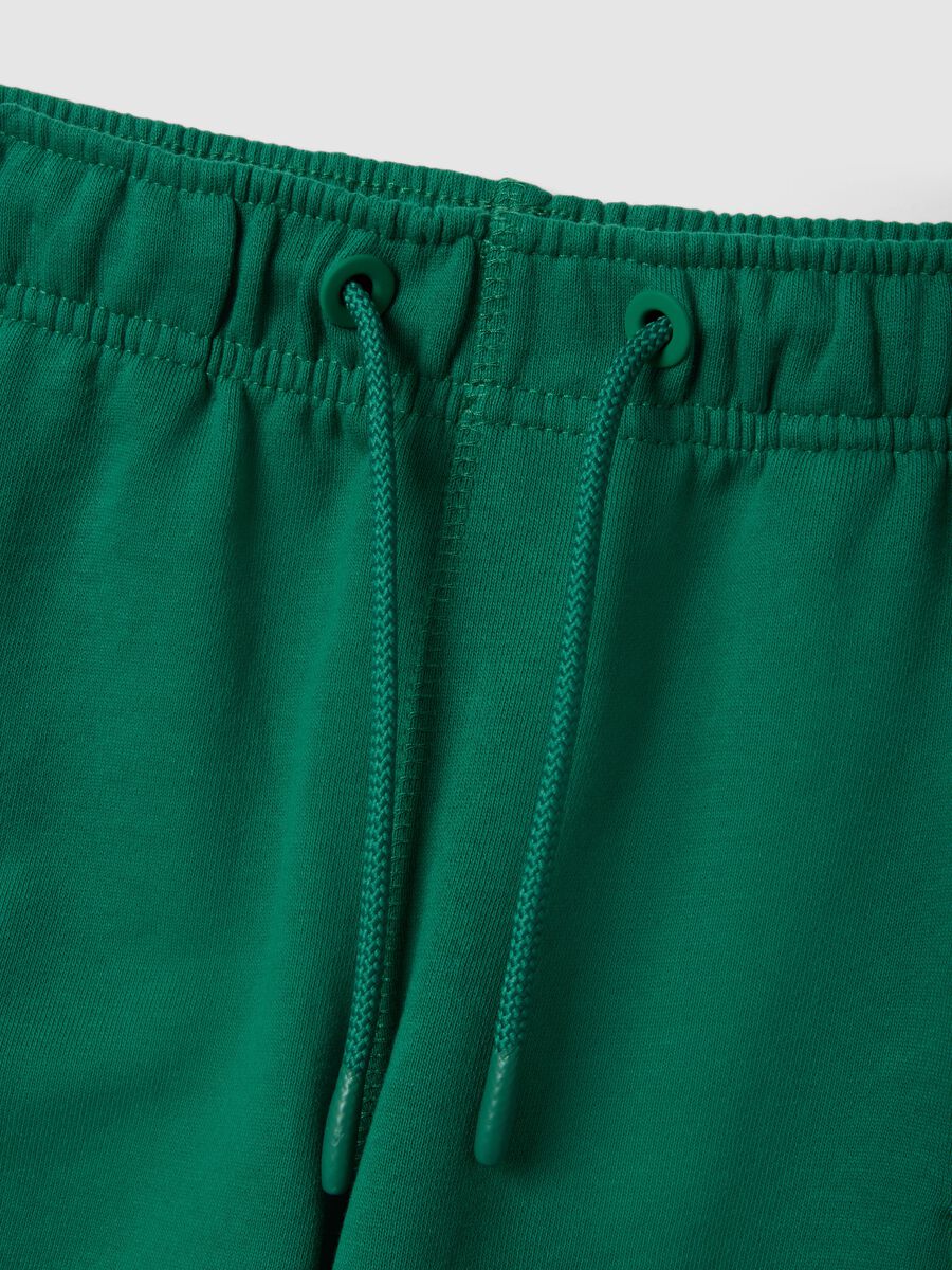 Shorts verdi in puro cotone da bambino con vita elasticizzata regular fit_3
