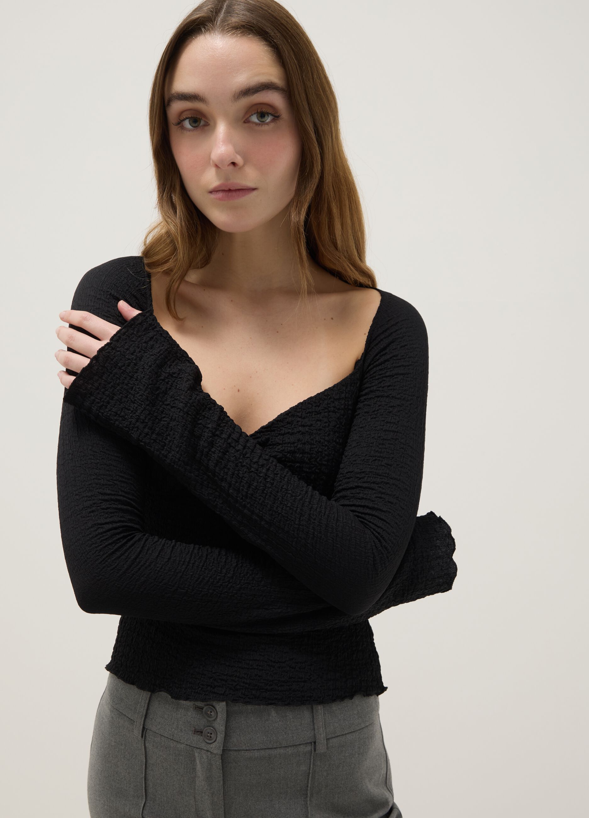 Black long sleeve regular fit top