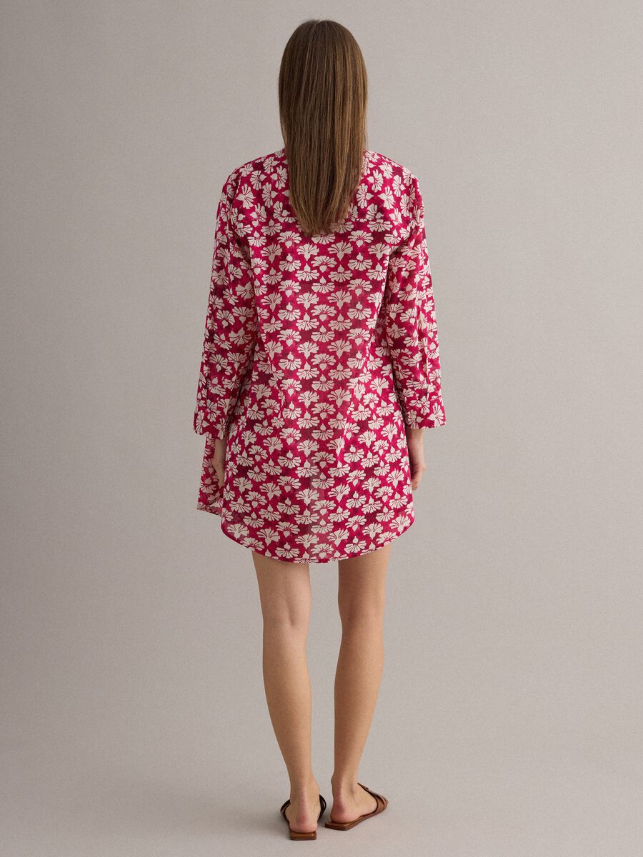 Red long pure-cotton shirt with floral print_2
