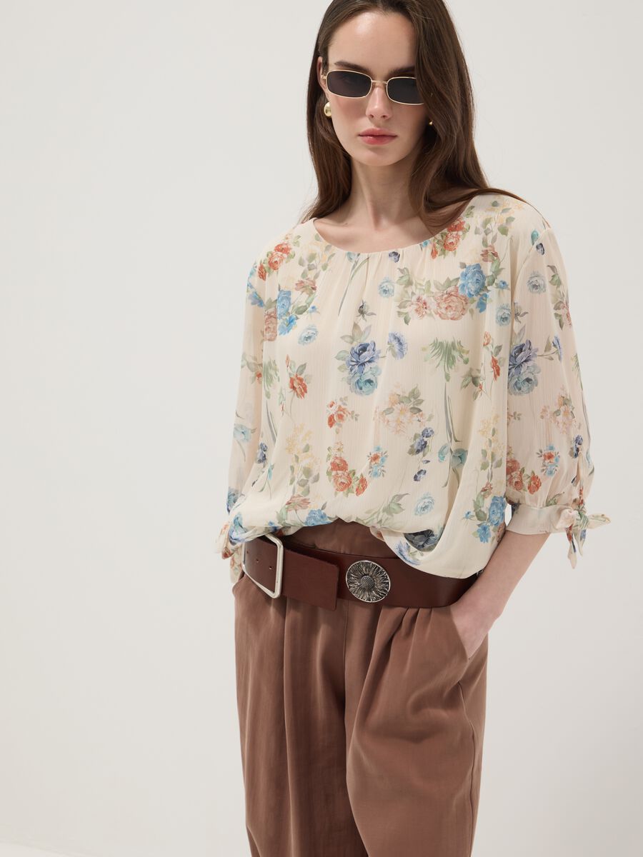 Brown viscose-blend trousers with elasticated cuffs, regular fit_3