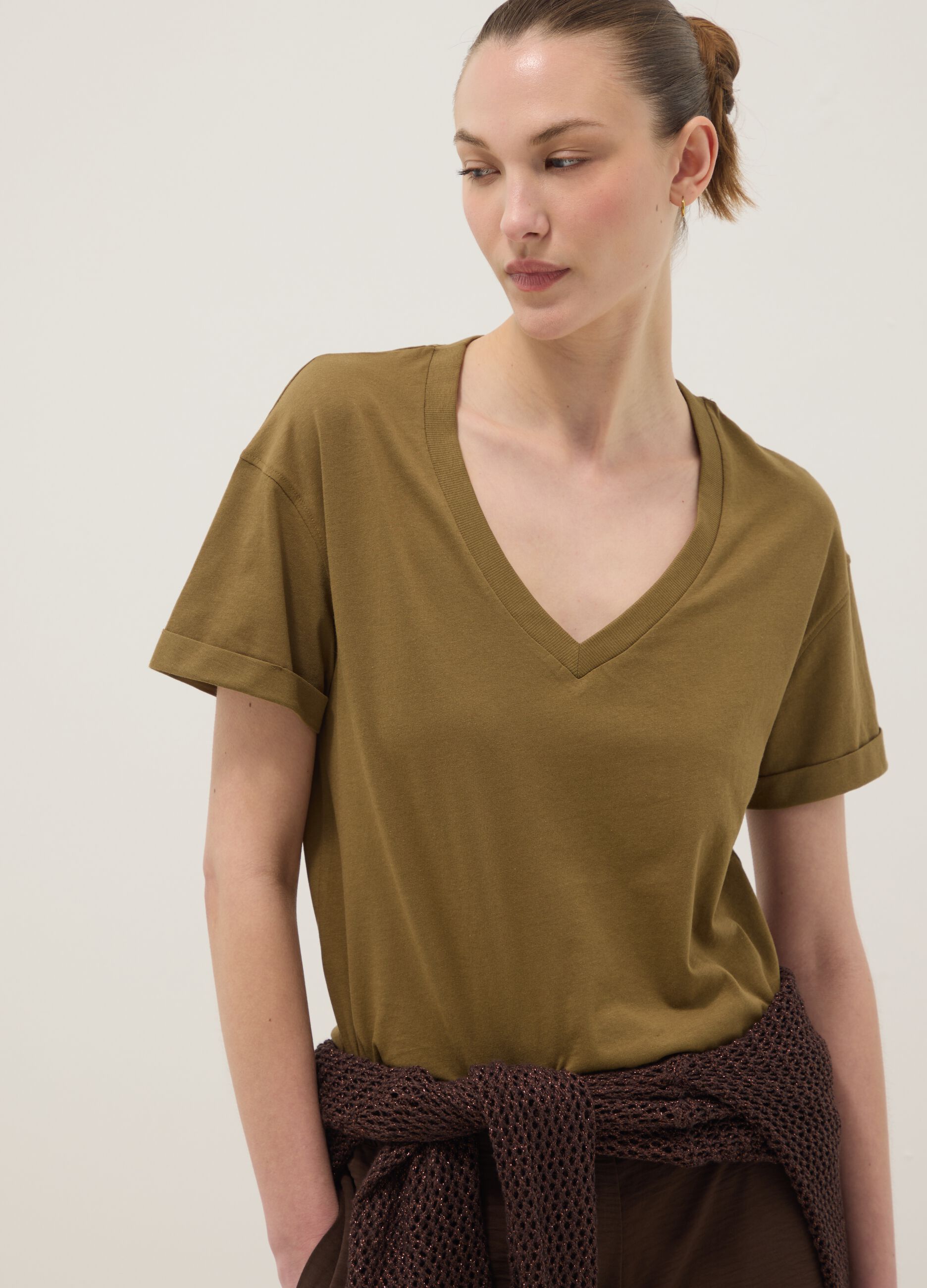 Green pure cotton V-neck relaxed fit T-shirt