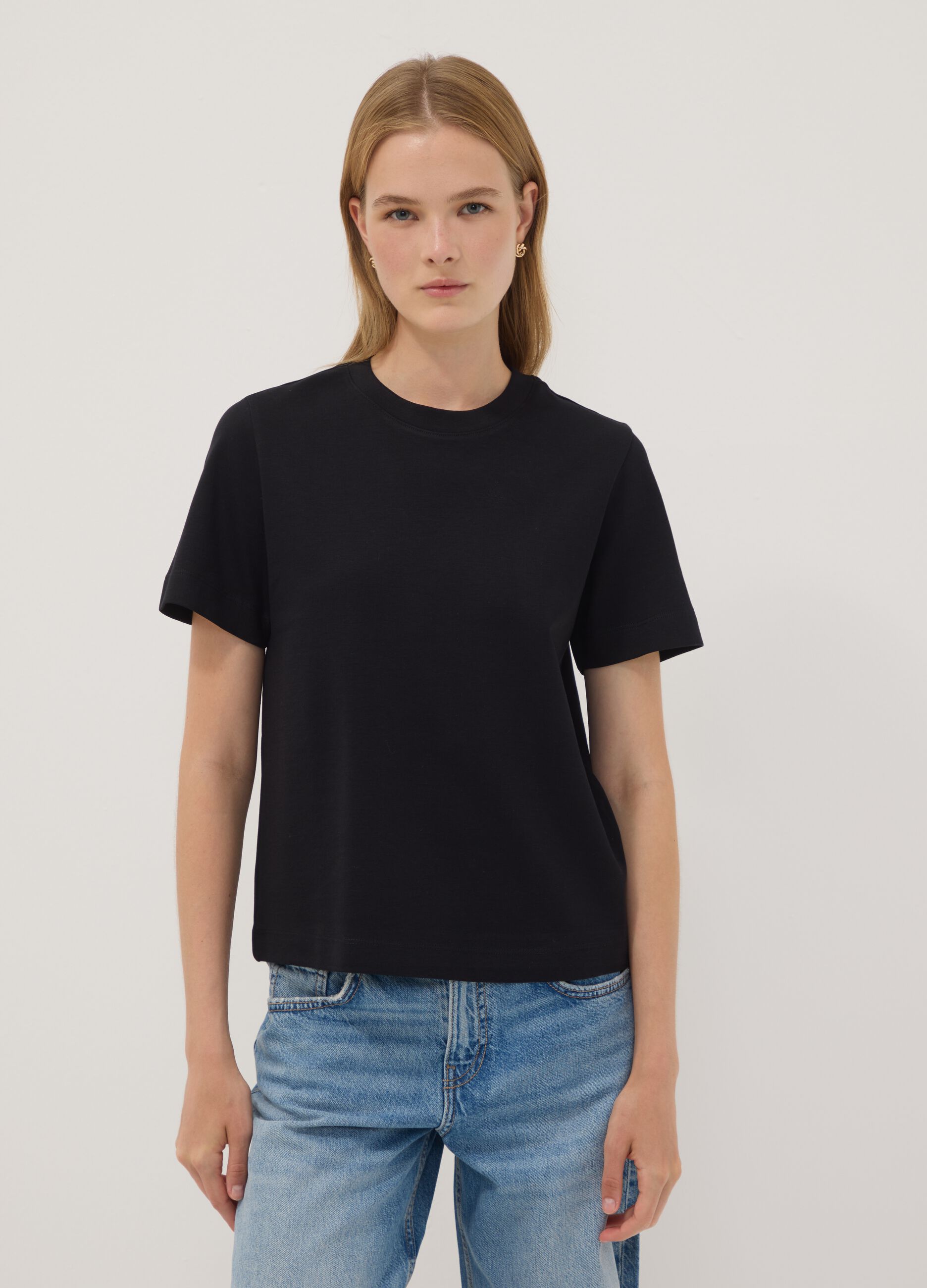 Black relaxed-fit pure cotton short-sleeve T-shirt