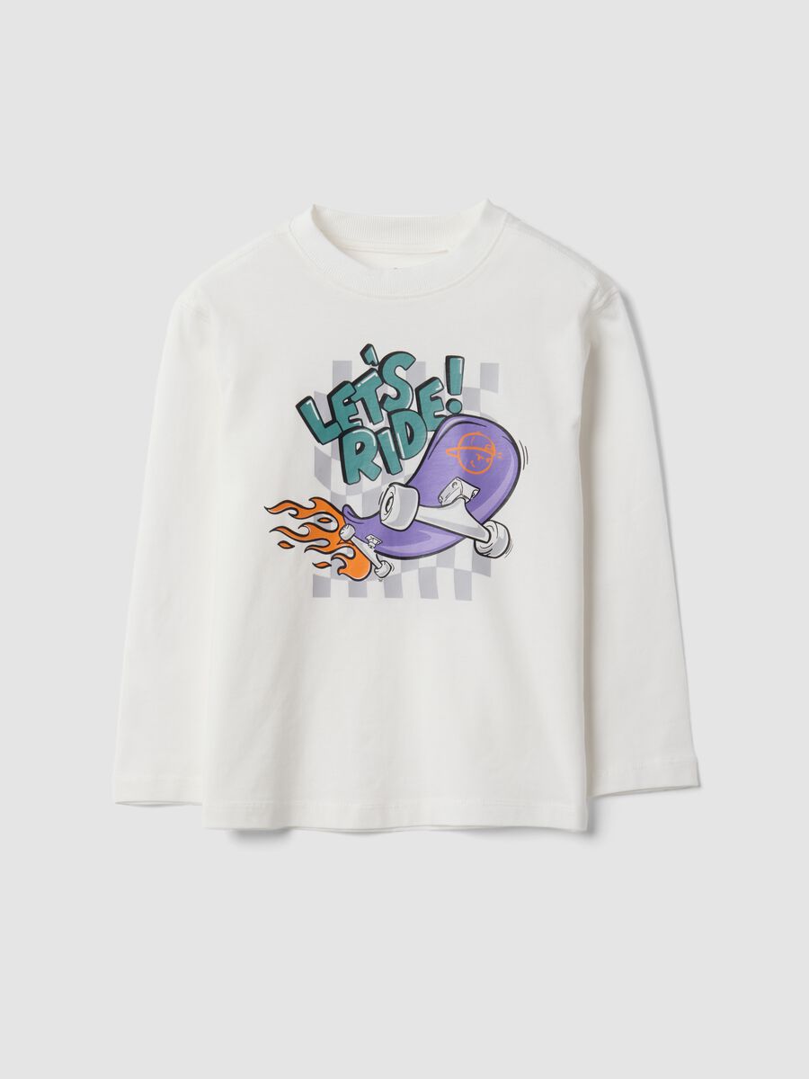 T-shirt bianca in puro cotone a girocollo con stampa skater per bambino_0