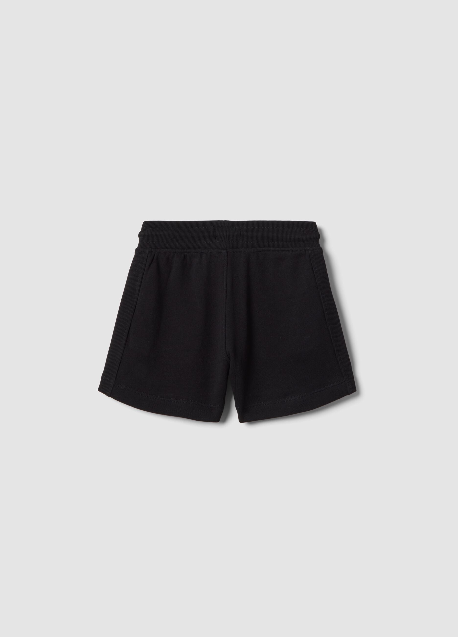 Girls&rsquo; black pure cotton shorts, regular fit