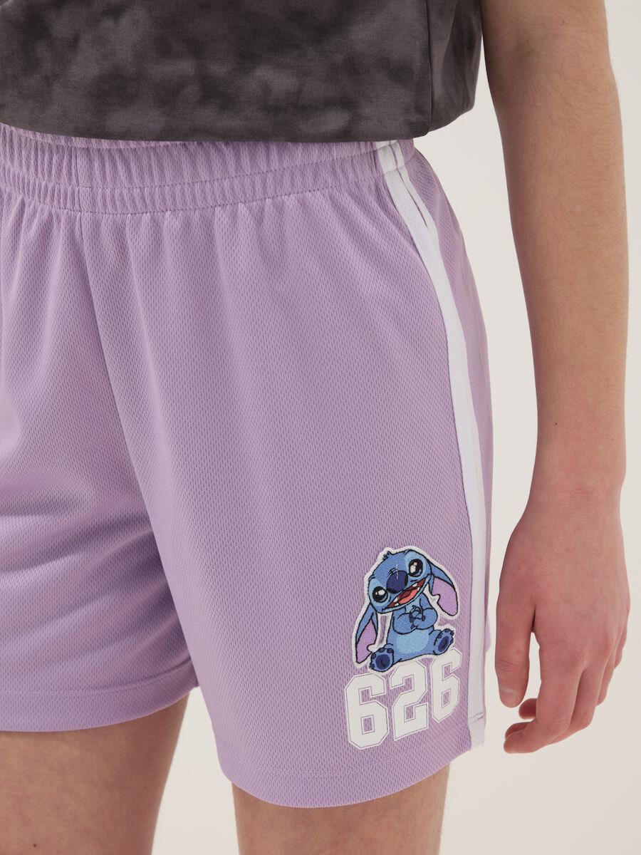 Girls&rsquo; purple sporty shorts with side stripes_2
