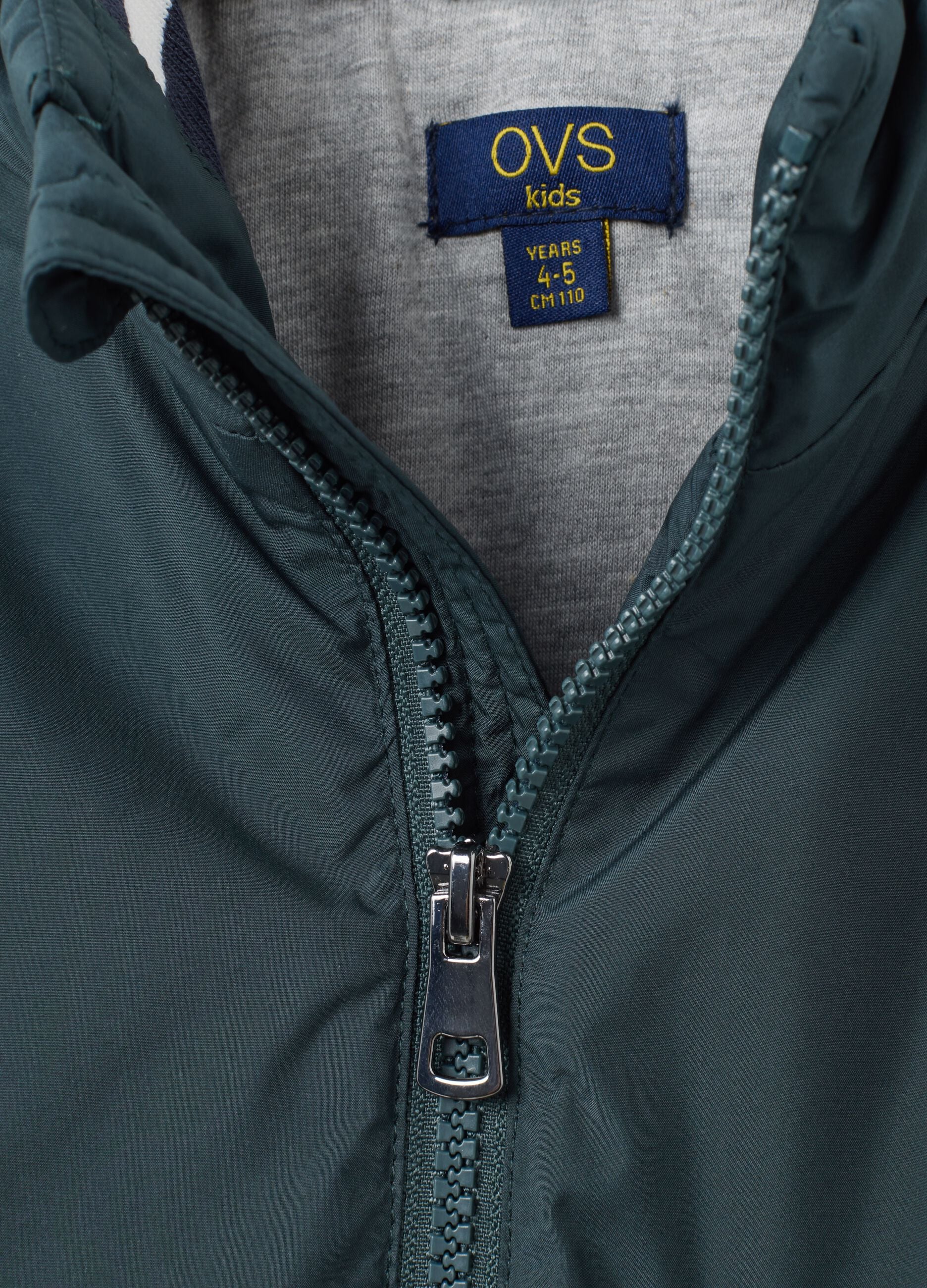 Green padded children's jacket regular fit with zip and hood