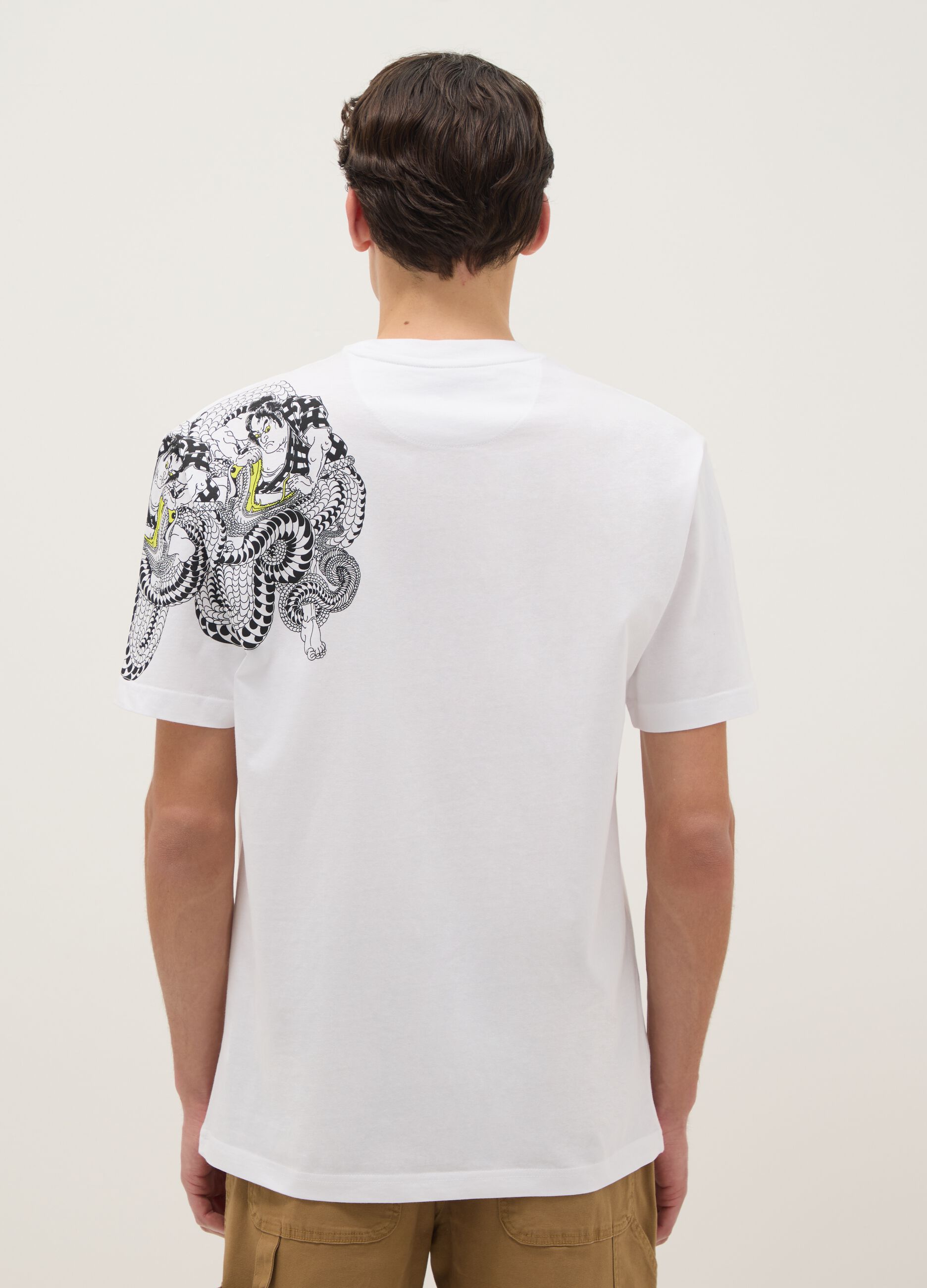 White pure cotton regular fit T-shirt with graphics