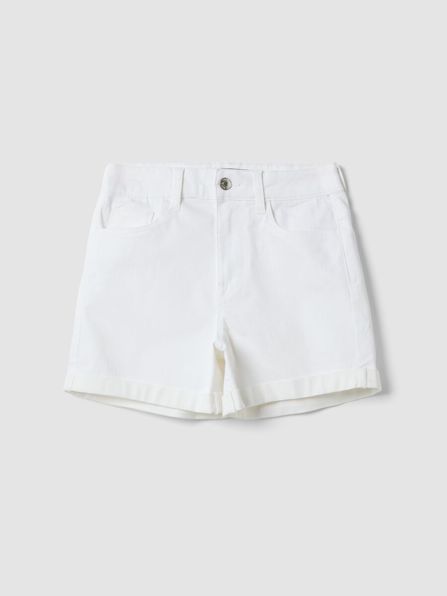 White stretch-cotton denim shorts, regular fit_4