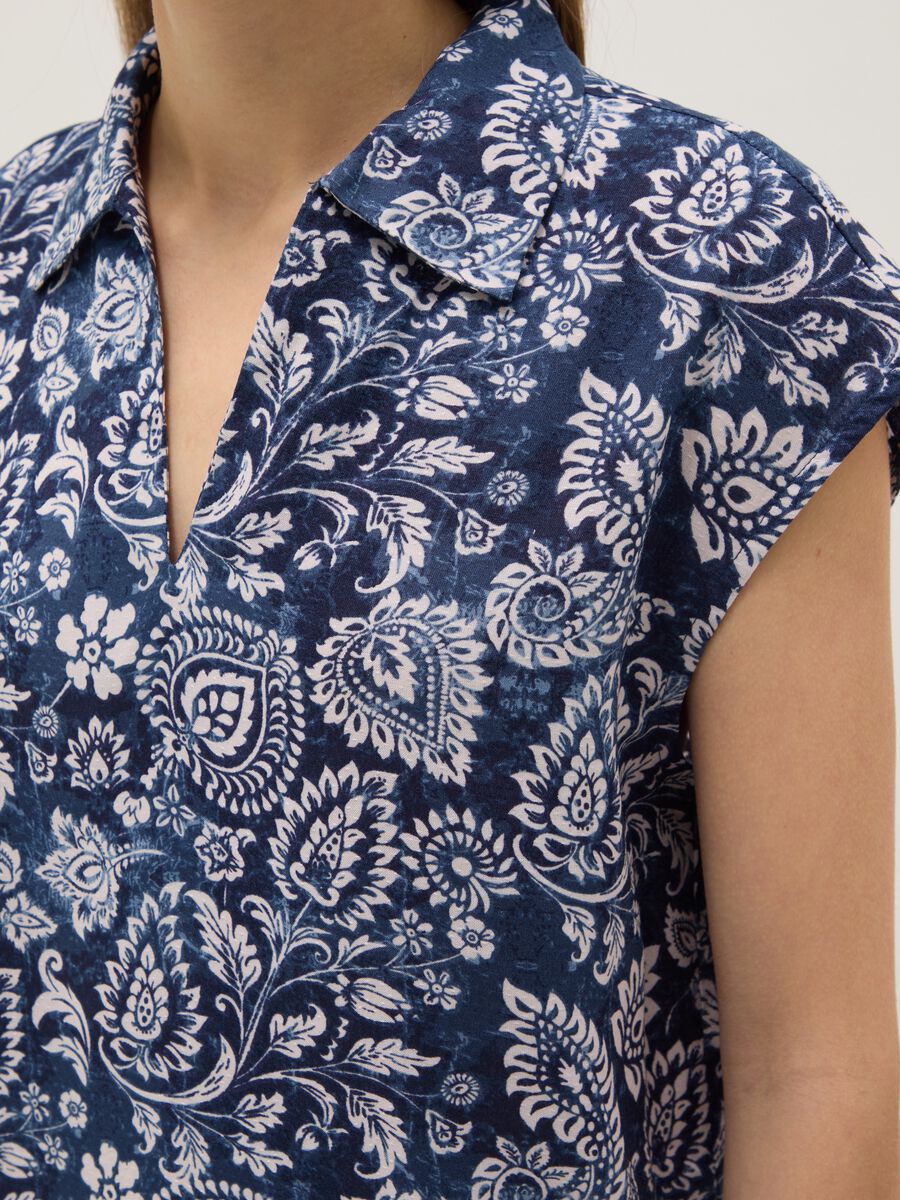 Sleeveless blouse in pure multicolour viscose regular fit with V-neck_3