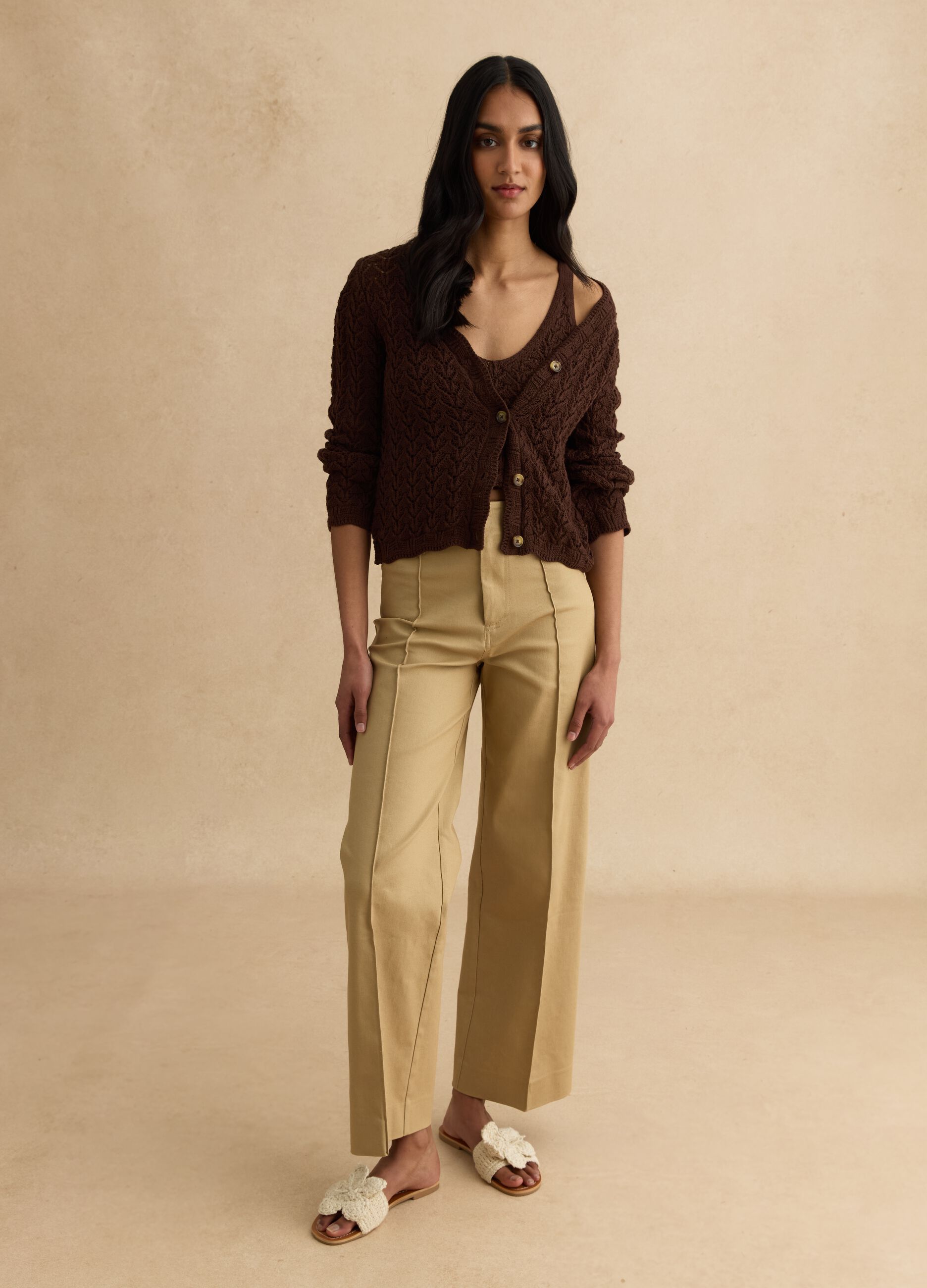 Cardigan marrone deep V in crochet di puro cotone regular fit