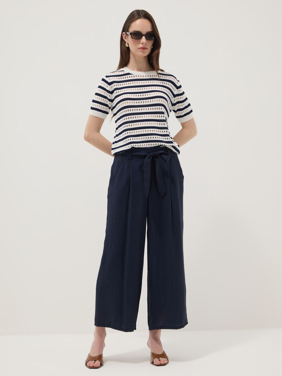Blue palazzo trousers in a viscose blend, regular fit_0