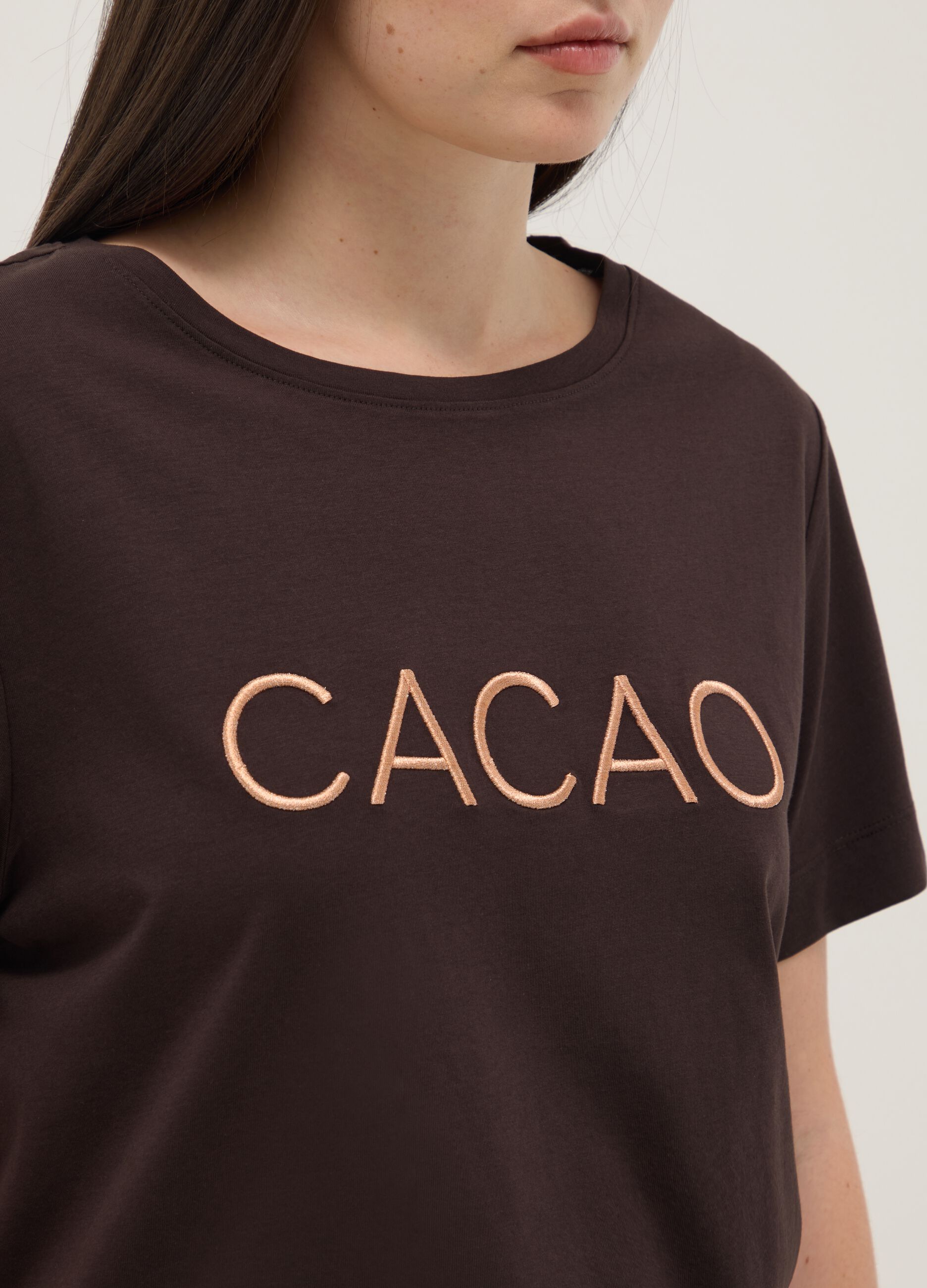 Regular fit pure cotton brown T-shirt with text