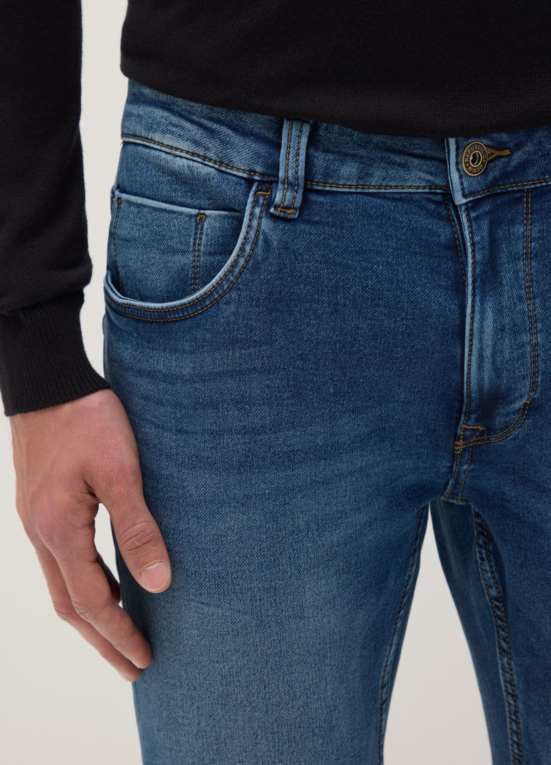 Slim fit blue denim jeans