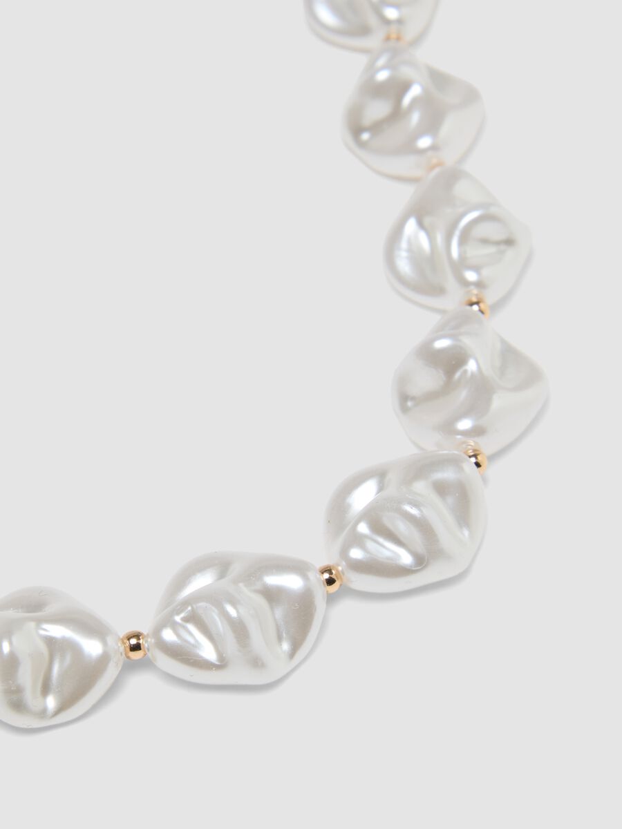 Bracelet with Synthetic Pearls_1