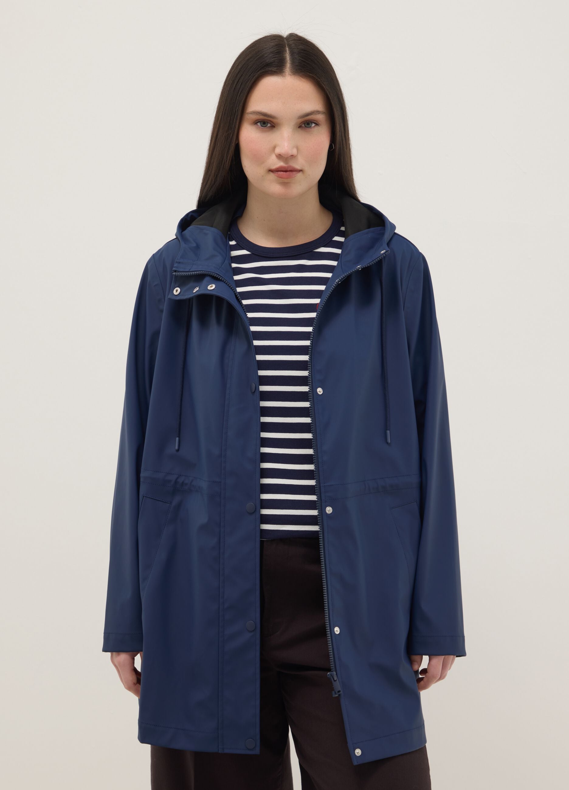 Regular fit blue rain jacket with hood