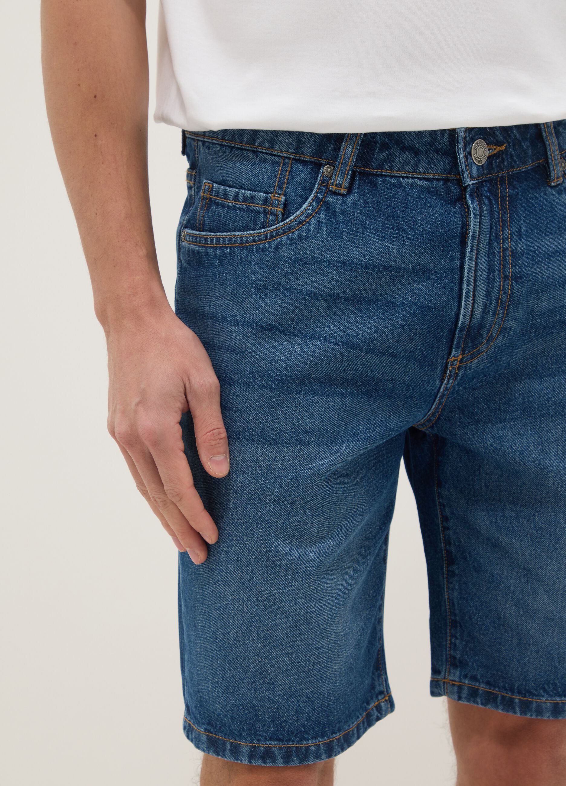 Blue denim Bermuda shorts in pure cotton, regular fit