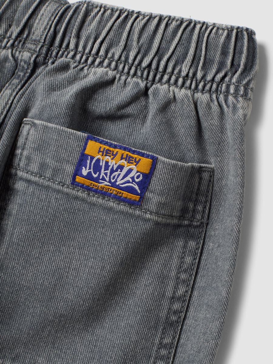 Grey pure cotton jogger jeans with elasticated waist, relaxed fit for boys_3