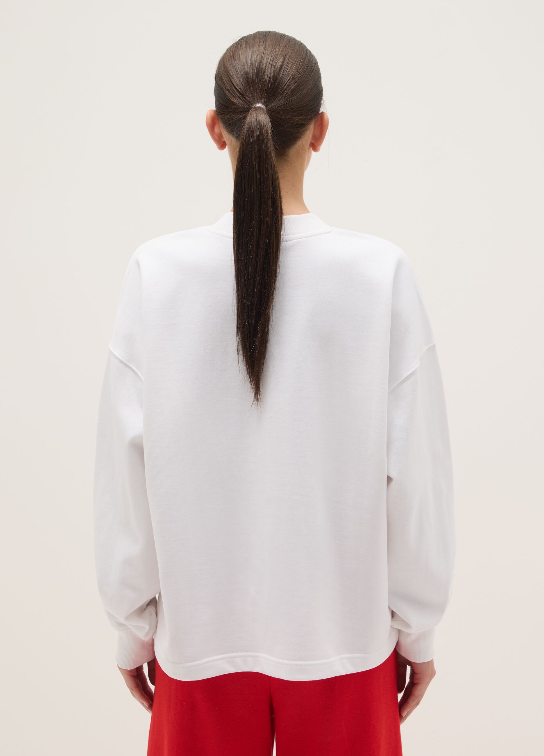 White long sleeve cotton blend regular fit top with logo