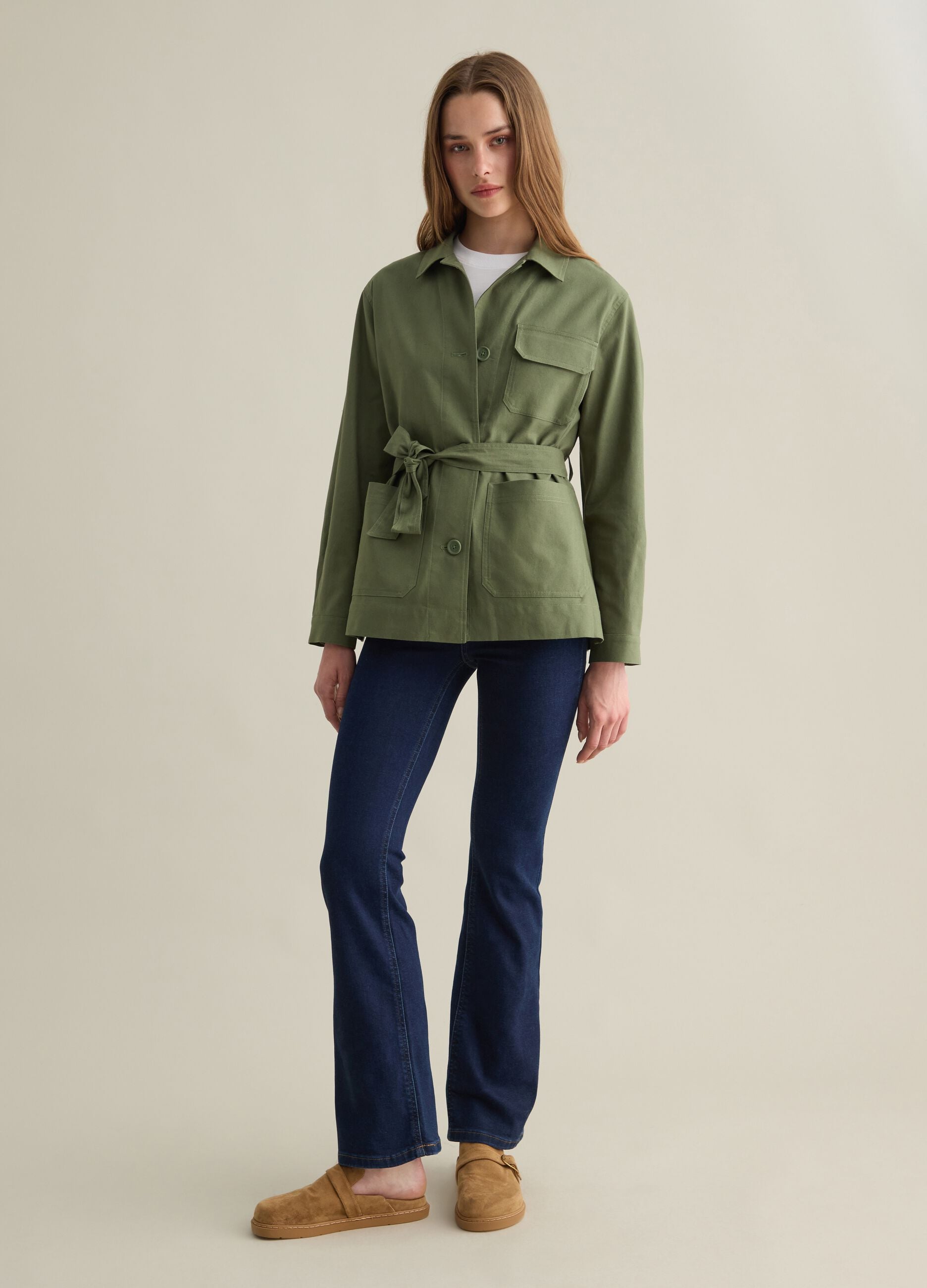 Women&rsquo;s green regular-fit jacket in cotton and linen blend