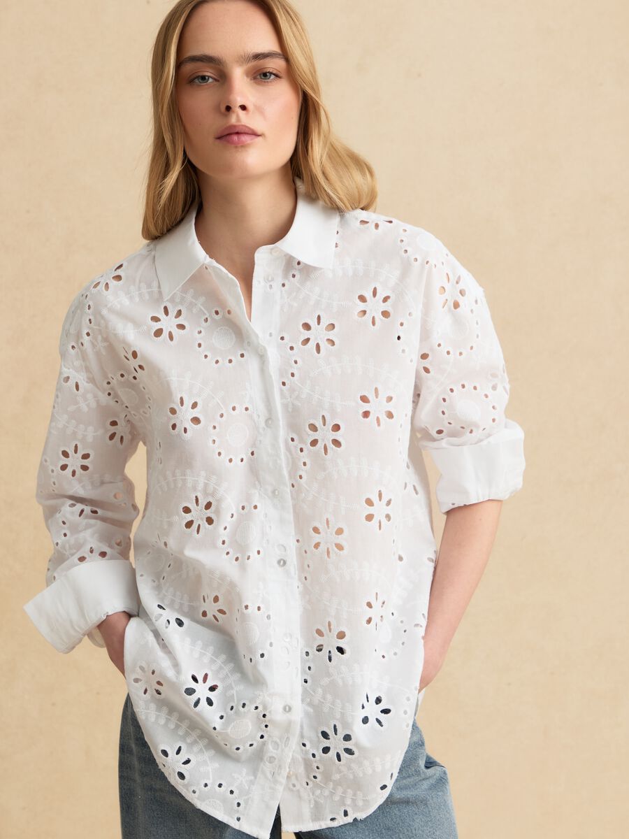 White pure cotton broderie anglaise shirt_2