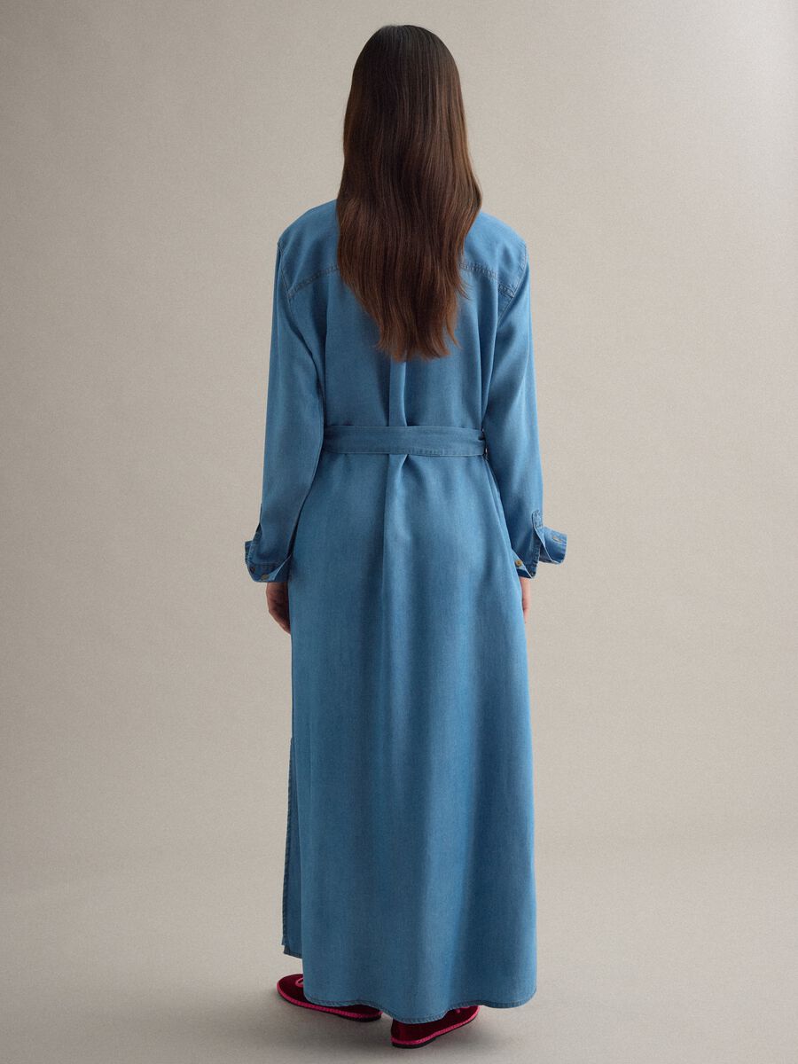 Long dress in pure blue lyocell denim regular fit with belt_2