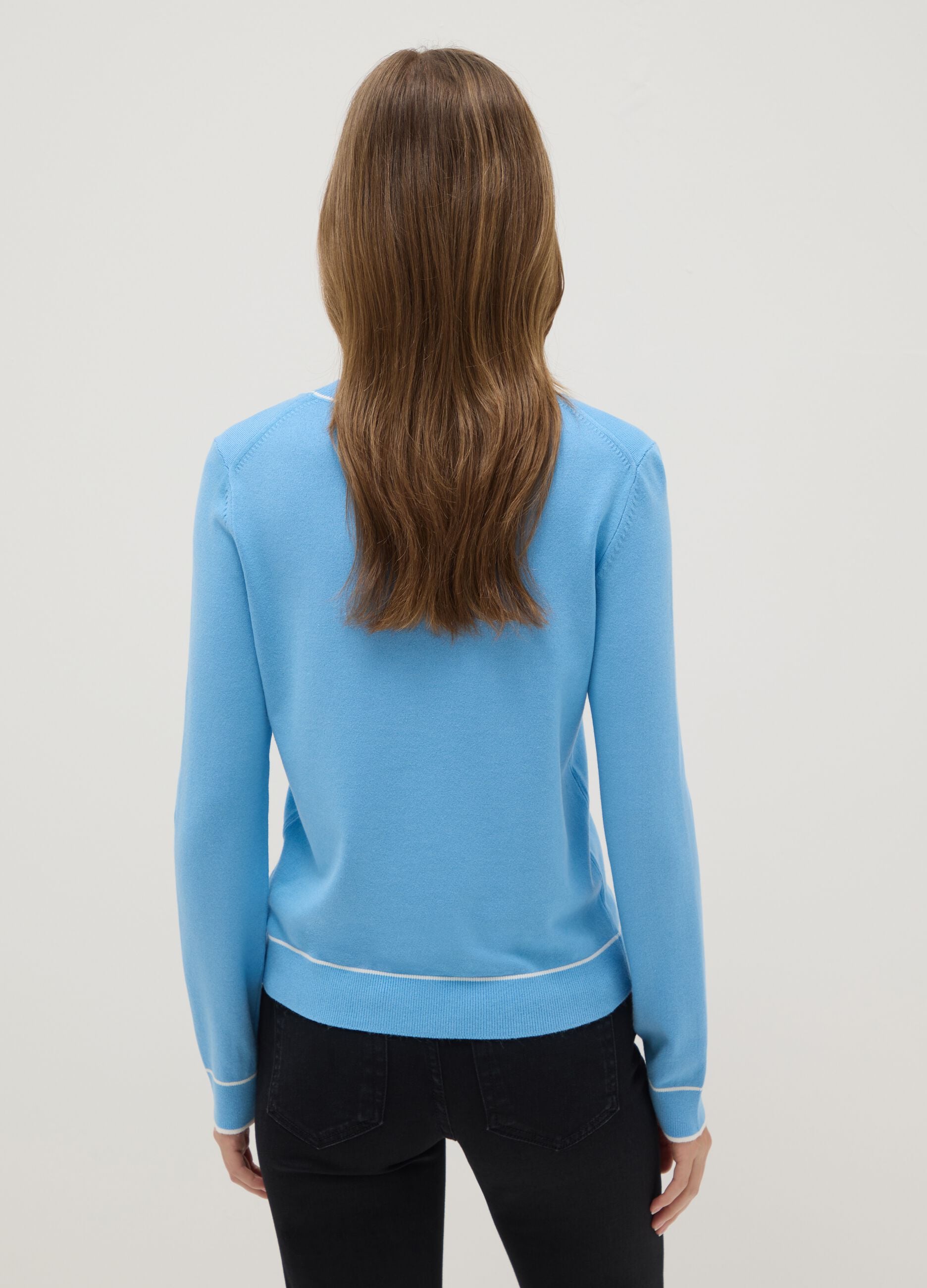 Blue crew neck sweater regular fit with contrast details