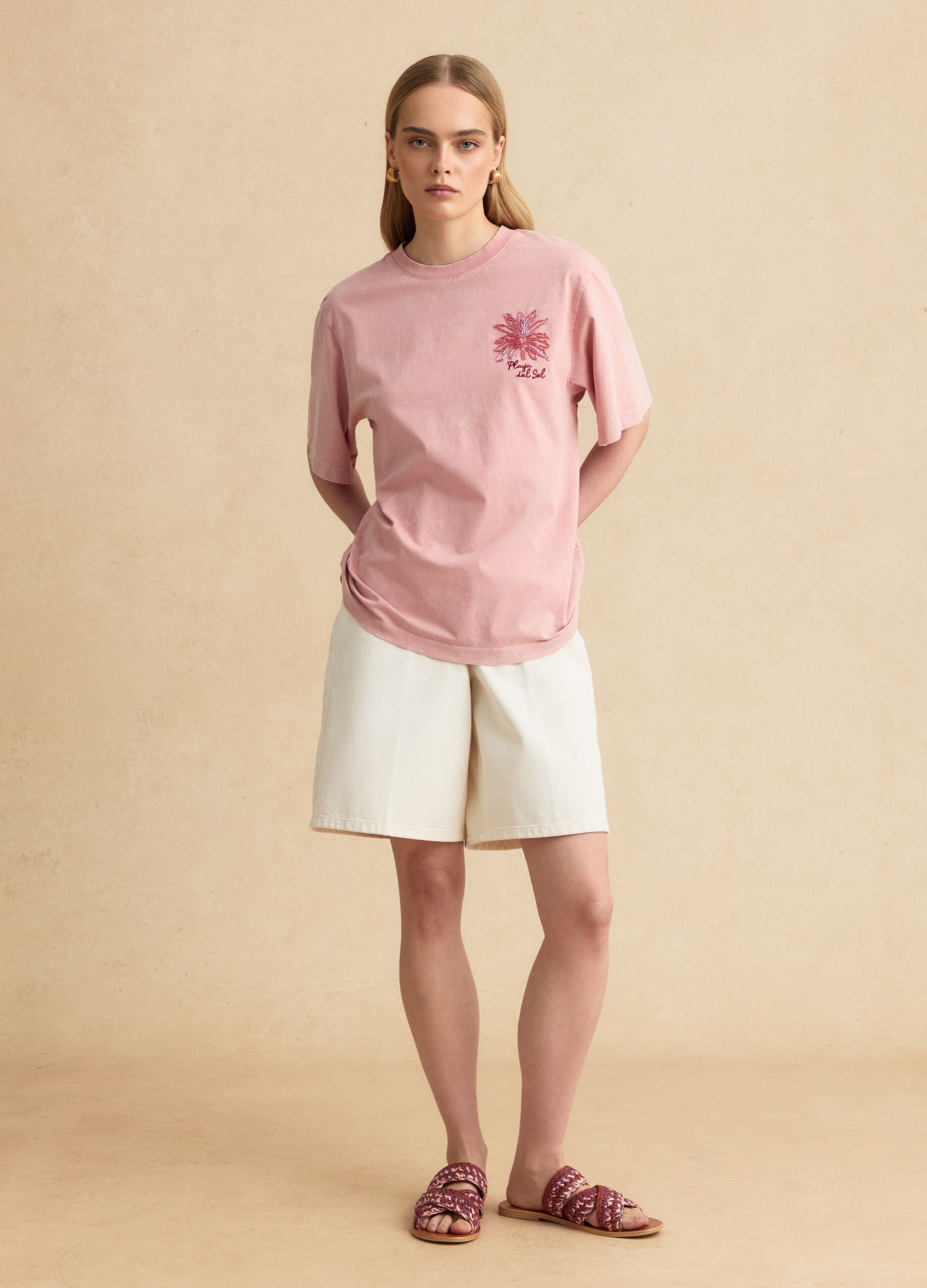 Pink pure cotton T-shirt with embroidery