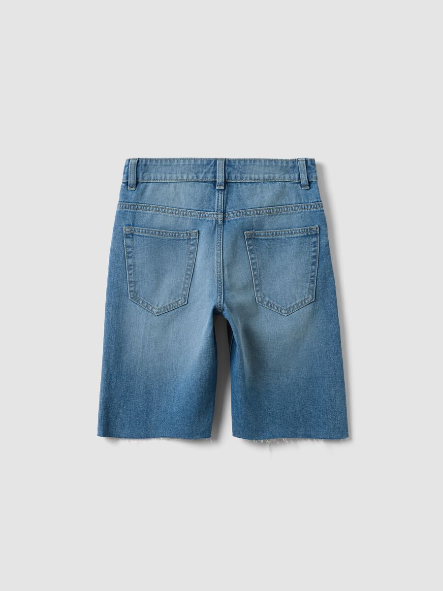 Pantaloni corti blu in denim regular fit per ragazzo_4