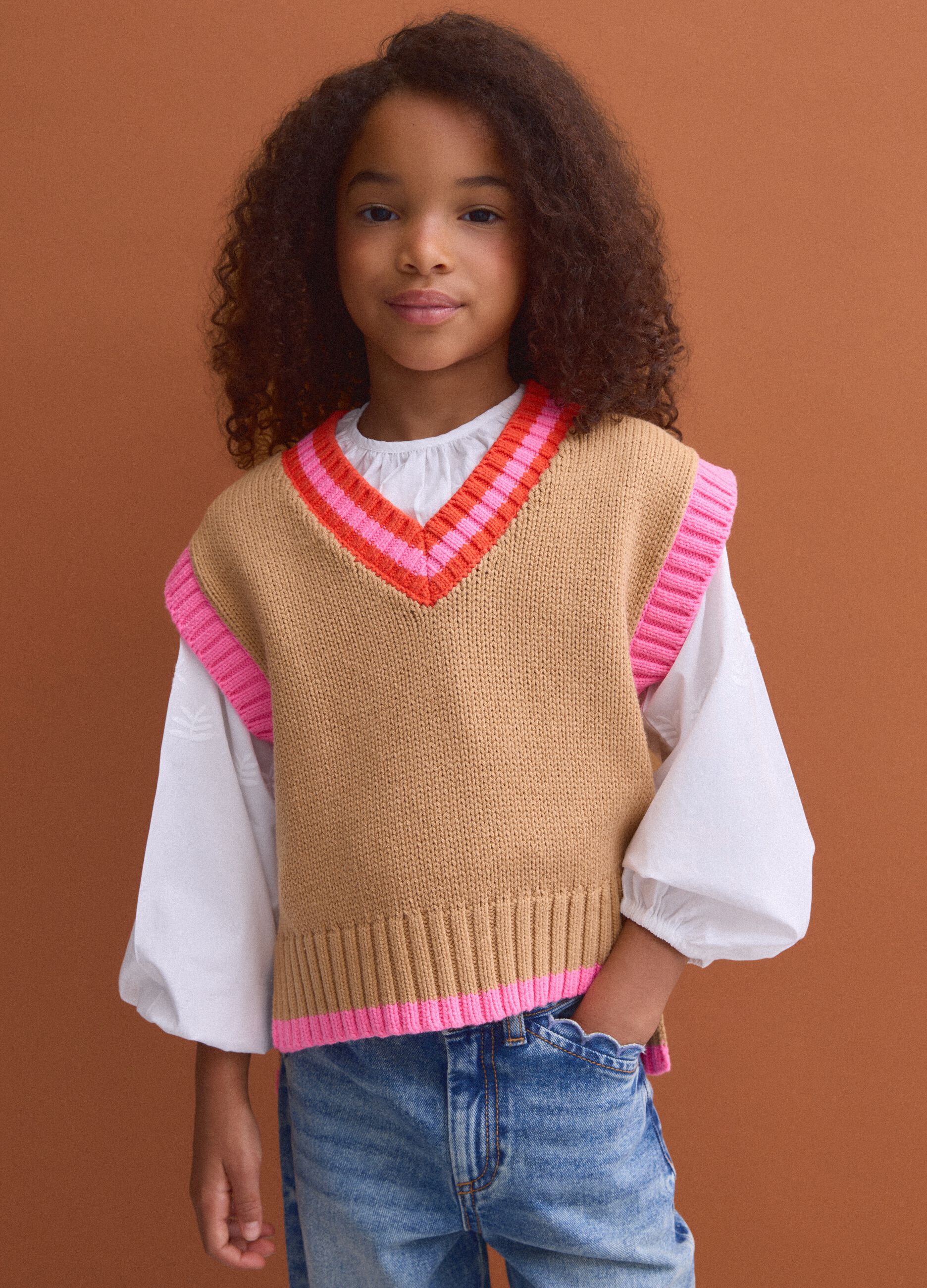 Brown cotton-blend V-neck gilet with contrast trim for girls