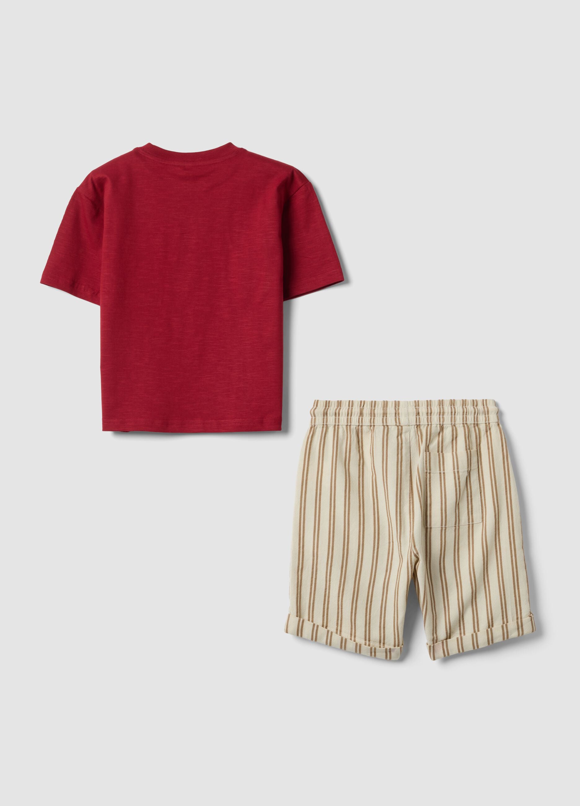 Red pure cotton set with T-shirt and shorts