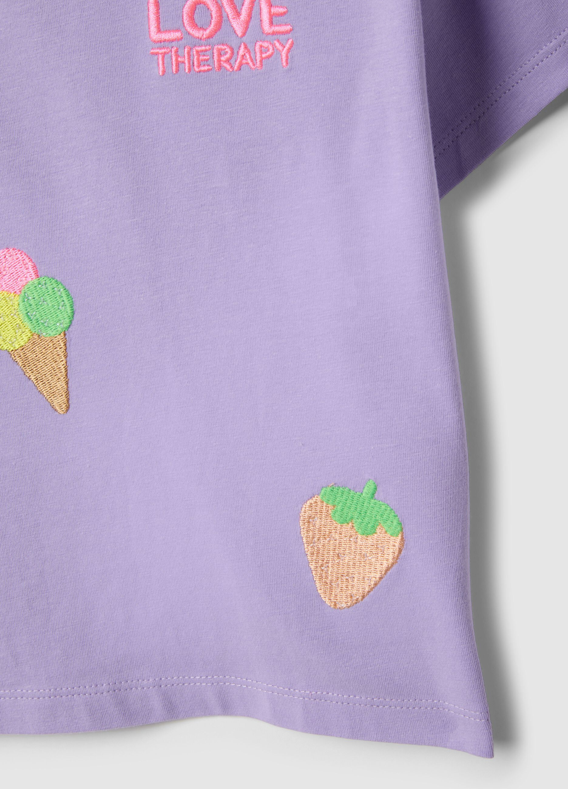 Girls' regular fit purple stretch cotton t-shirt with embroidery
