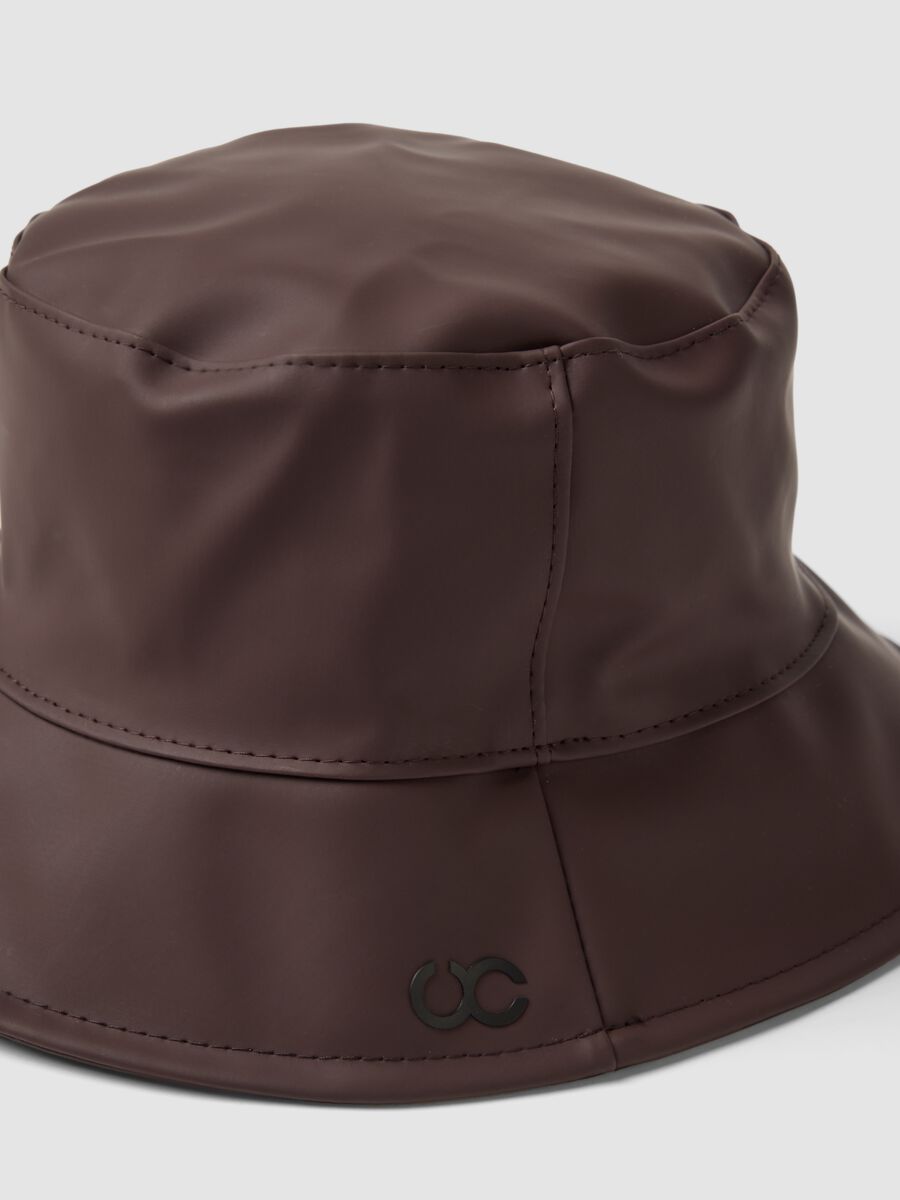 Cappello marrone a secchiello_1