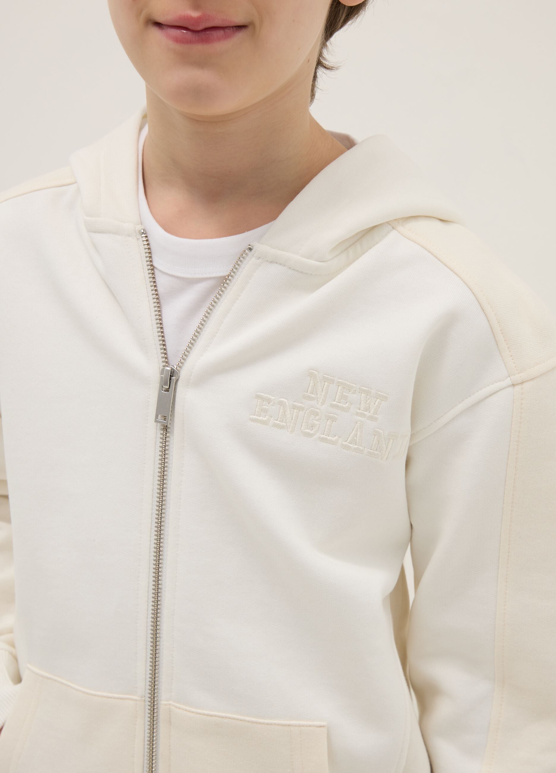 Boys' white pure cotton hoodie relaxed fit