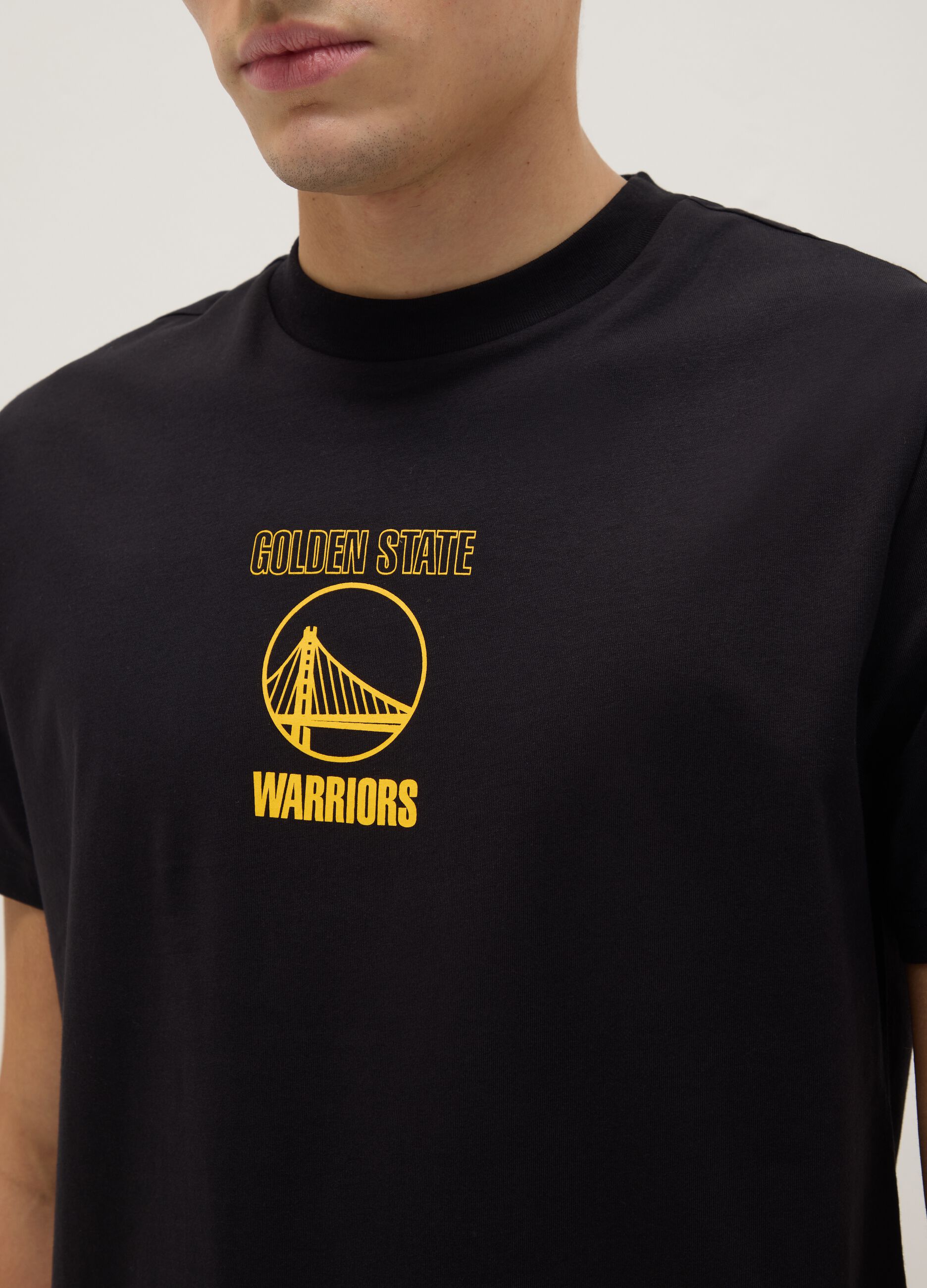 Black pure cotton regular fit T-shirt with Golden State Warriors logo