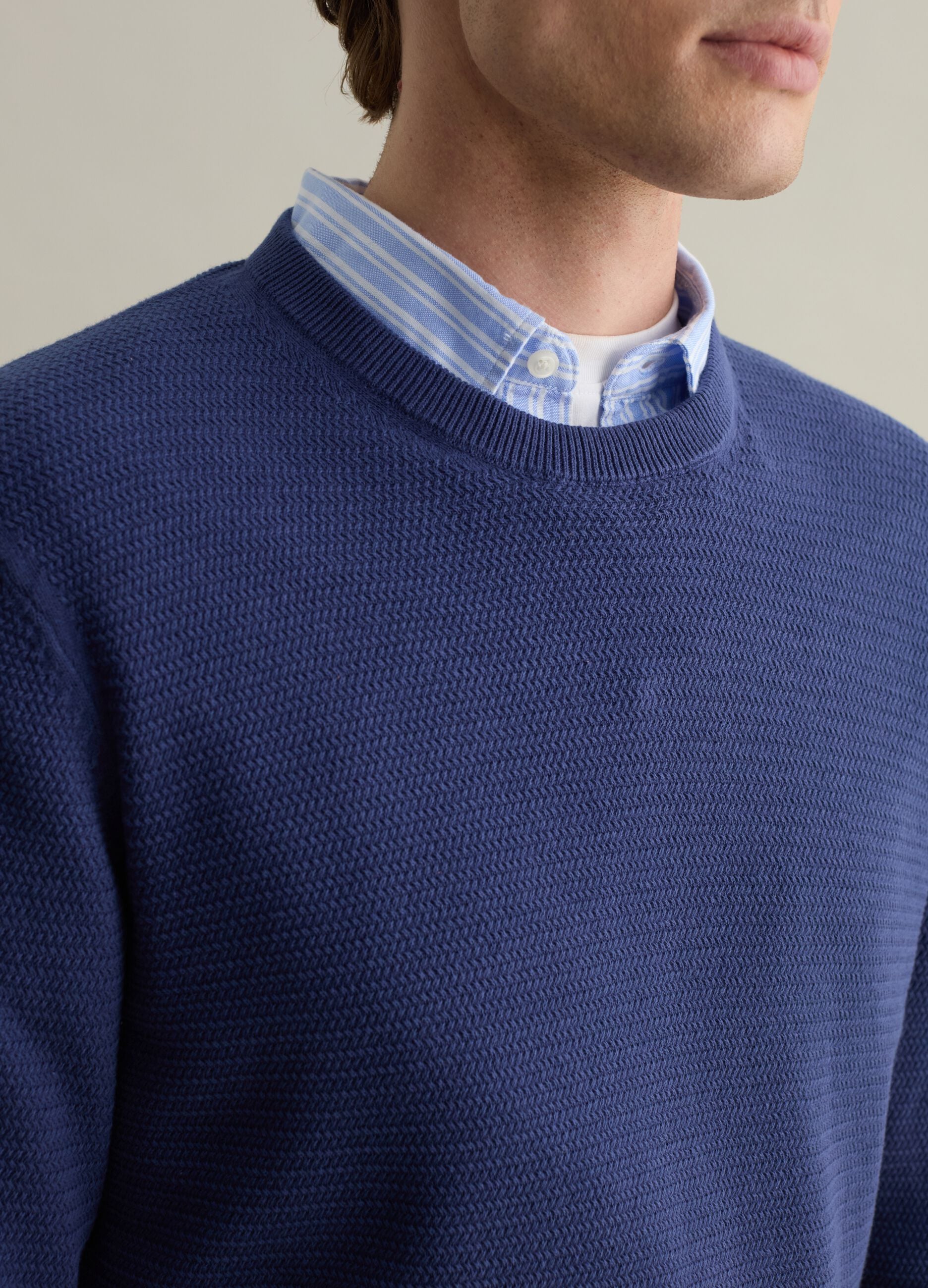 Cotton pullover with wavy trim
