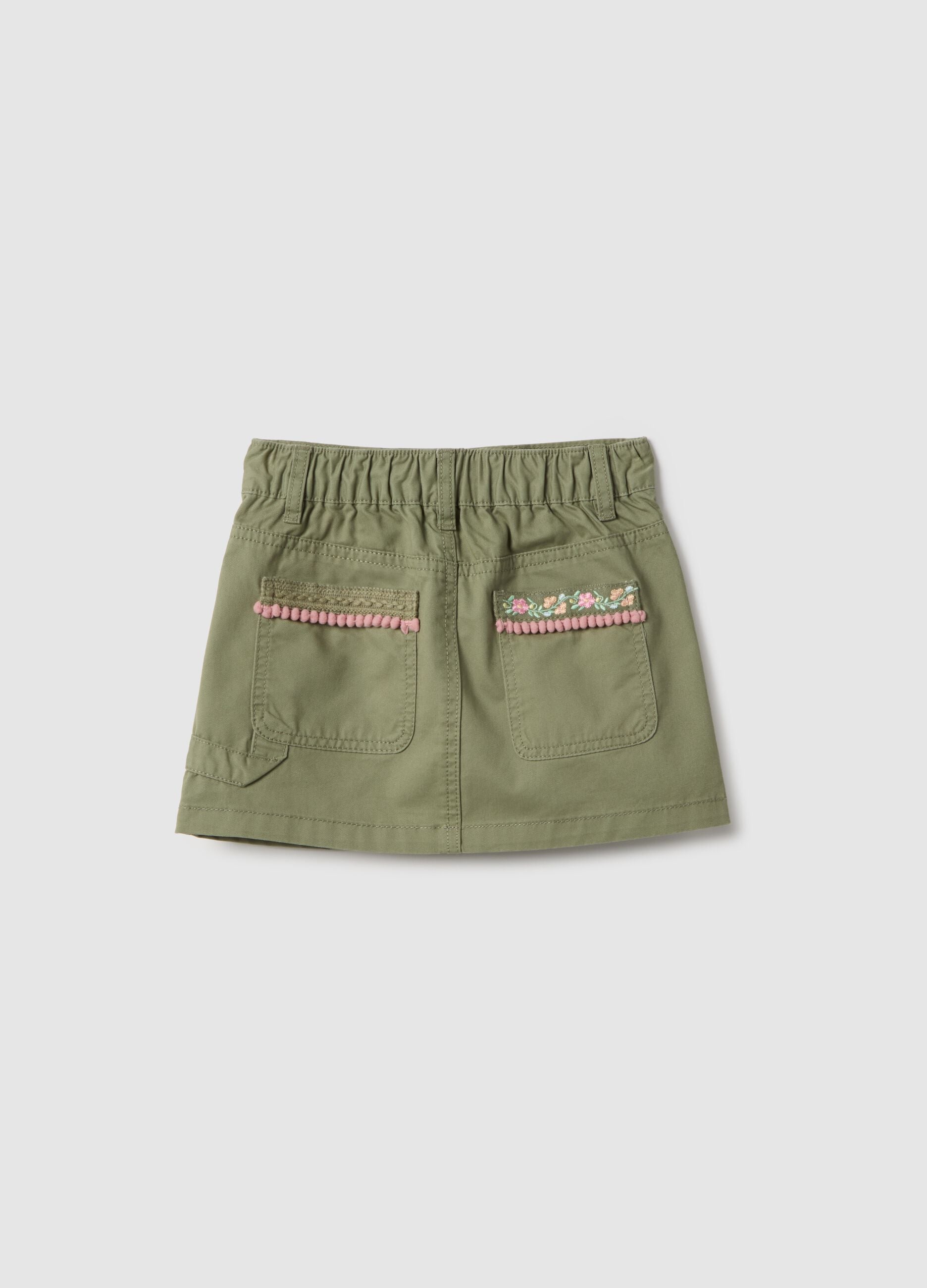 Girls' regular fit green cotton mini skirt with decorations