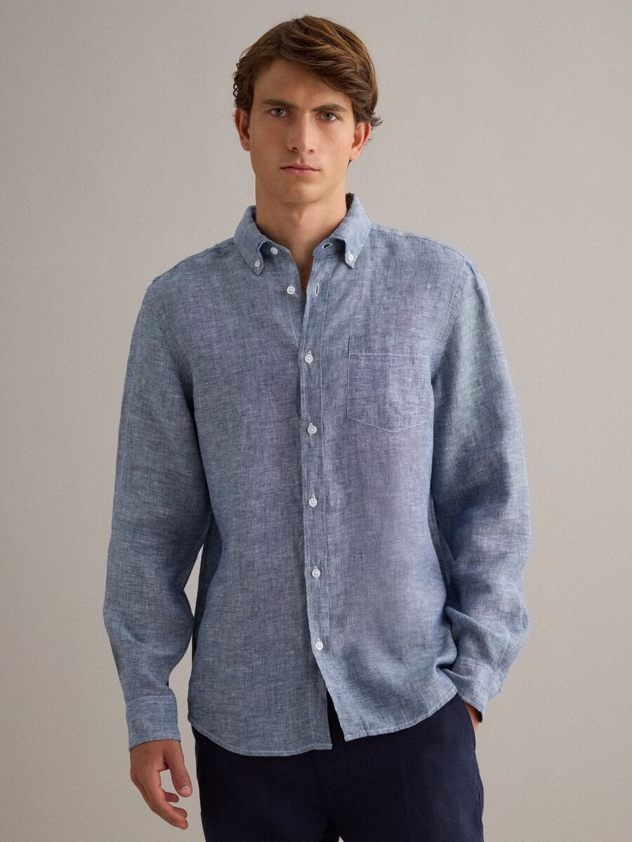 Light blue pure linen shirt with button-down collar, regular fit_0