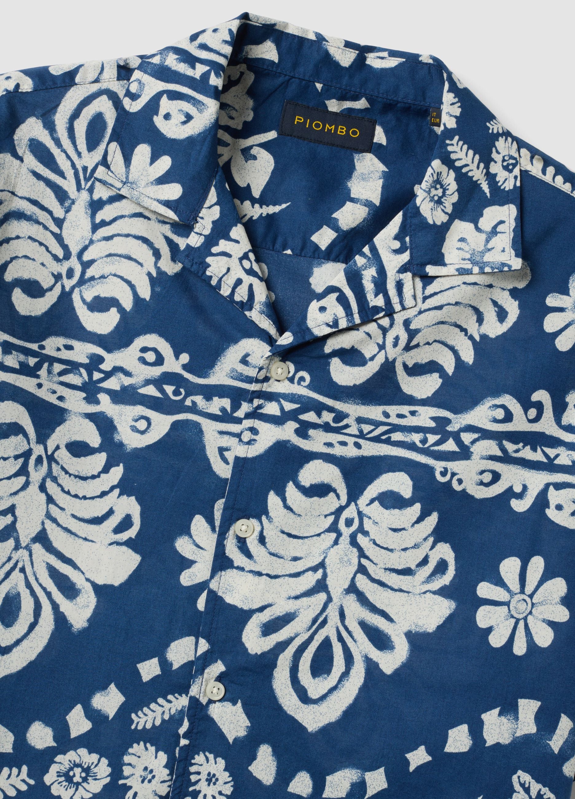 Blue organic cotton shirt with all-over print